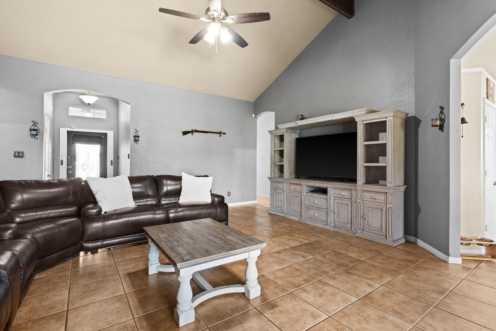 1620 Fm 107, Gatesville, TX 76528