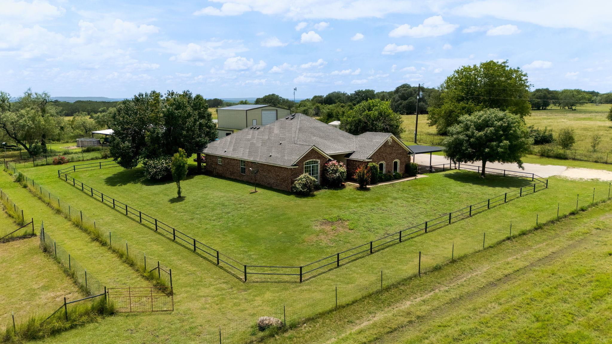 1620 Fm 107, Gatesville, TX 76528