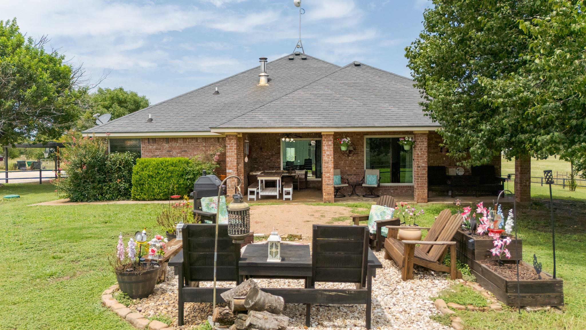 1620 Fm 107, Gatesville, TX 76528