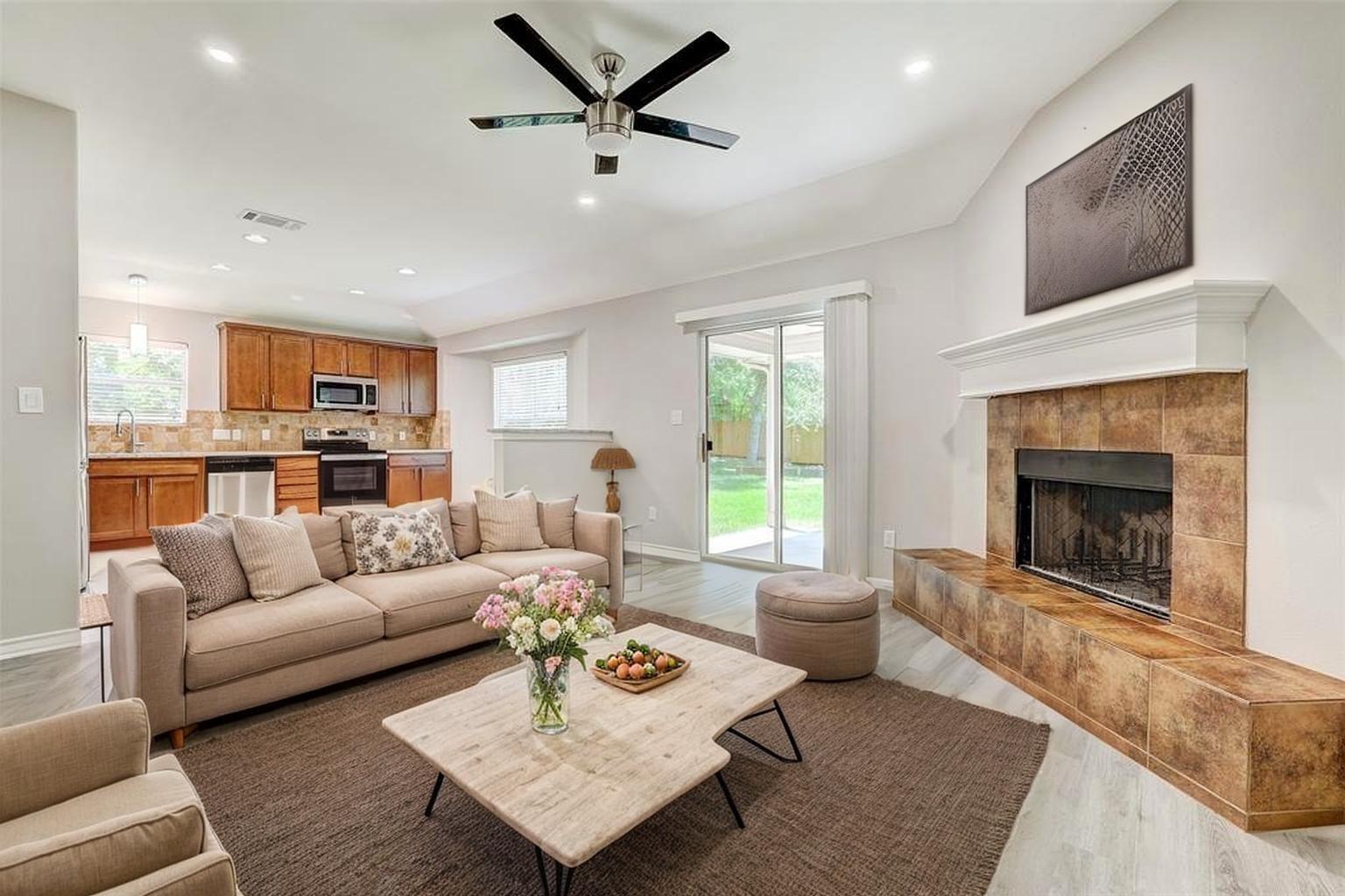 1106 Serenada Dr, Georgetown, TX 78628