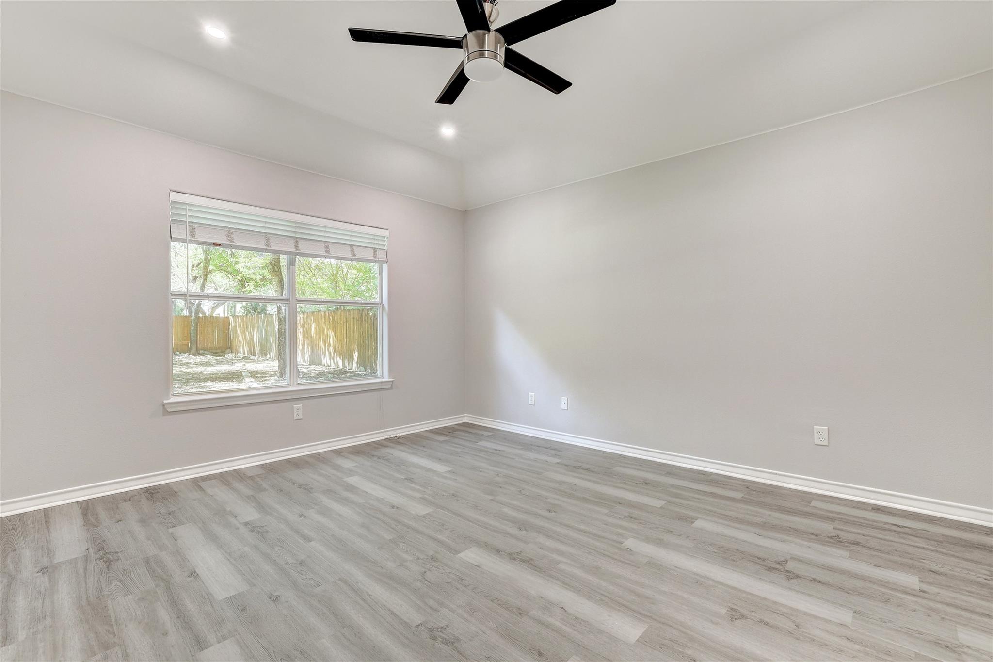 1106 Serenada Dr, Georgetown, TX 78628