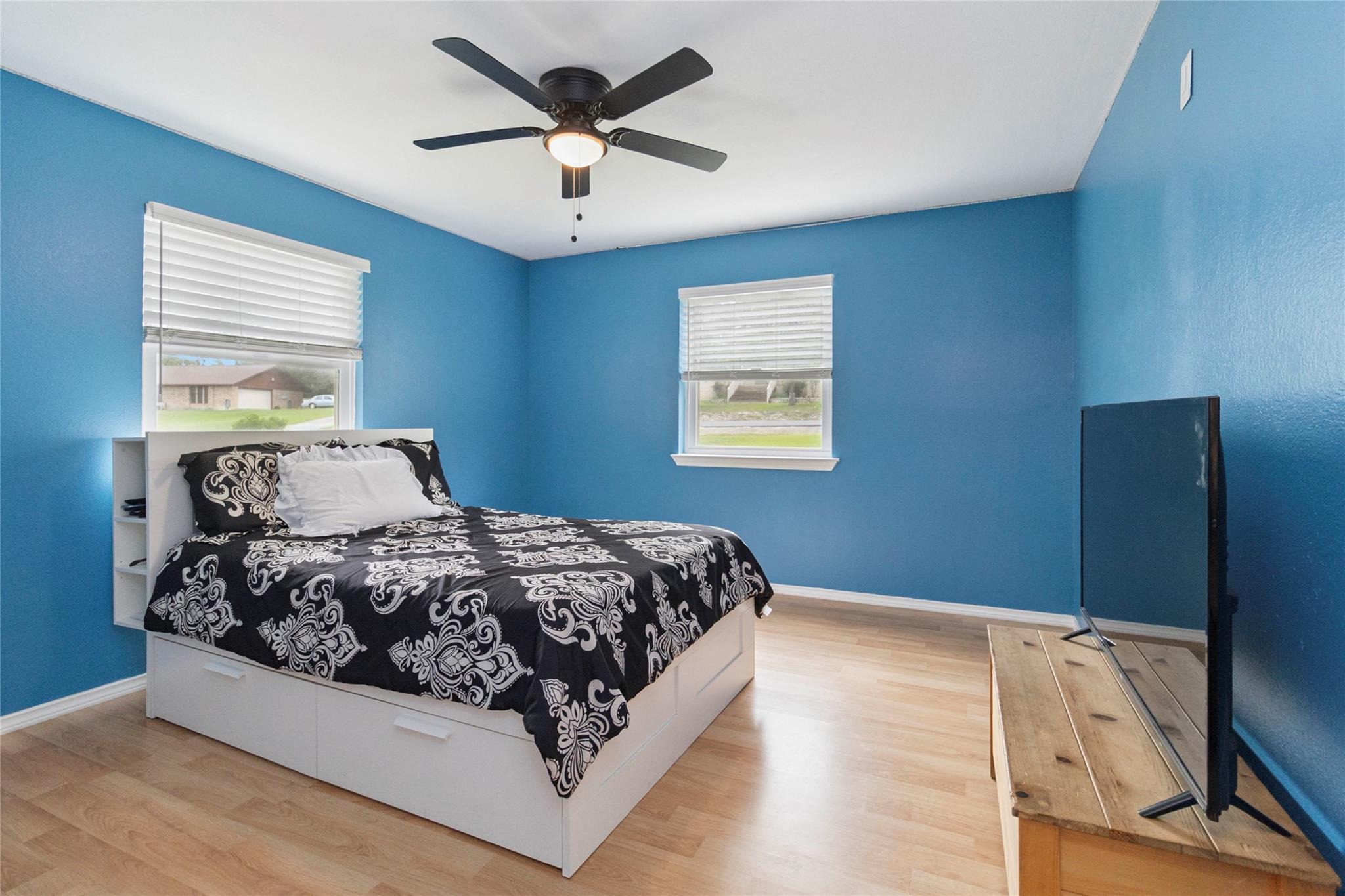 305 Canyon Wren Dr, Buda, TX 78610