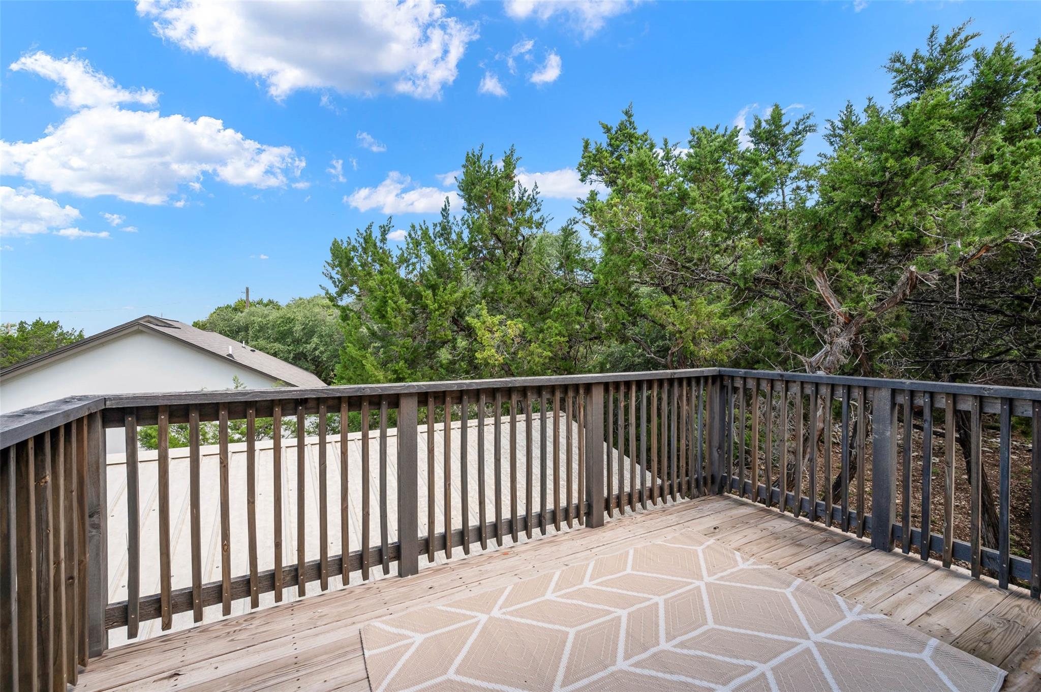 1130 Twin Deer Ln, Canyon Lake, TX 78133