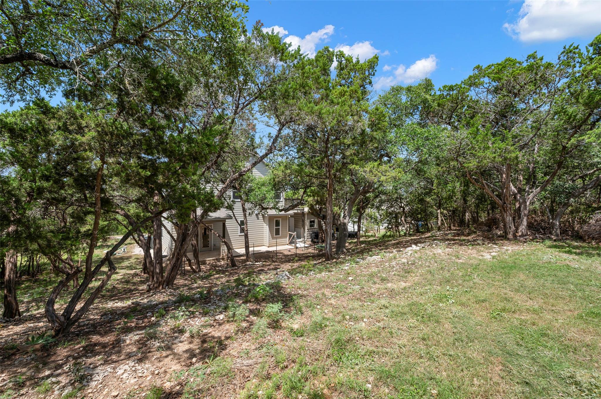1130 Twin Deer Ln, Canyon Lake, TX 78133