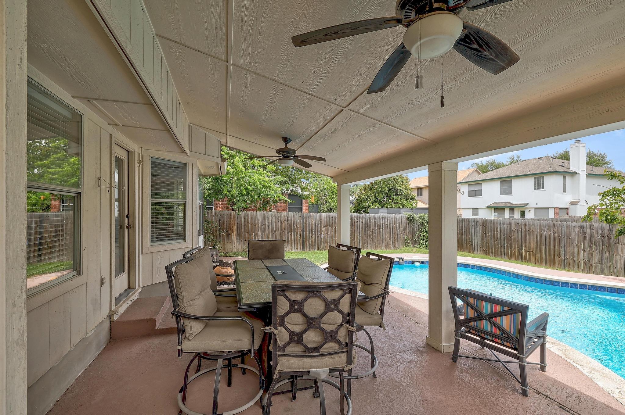 15433 Ozone Pl, Austin, TX 78728