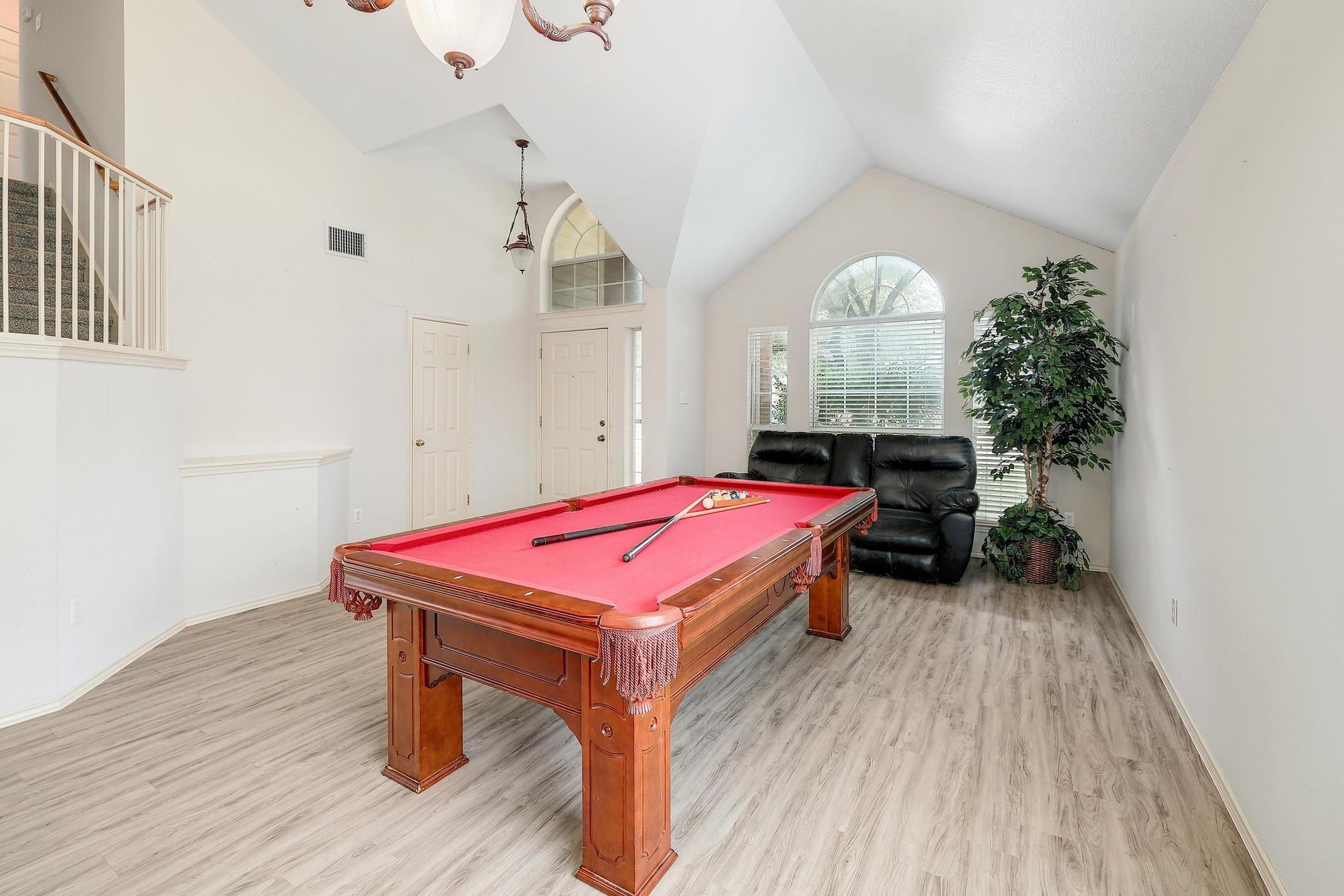 15433 Ozone Pl, Austin, TX 78728