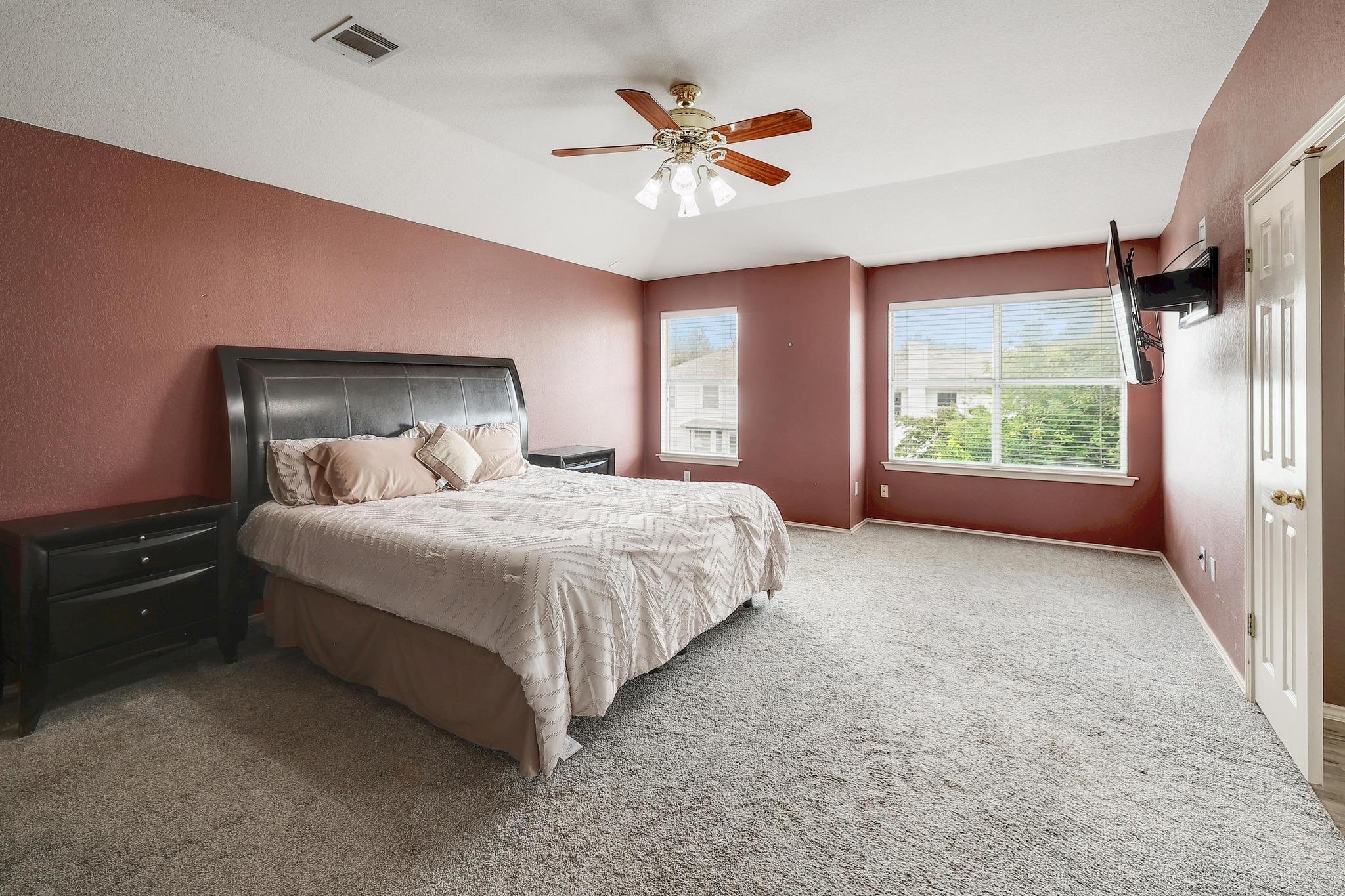 15433 Ozone Pl, Austin, TX 78728