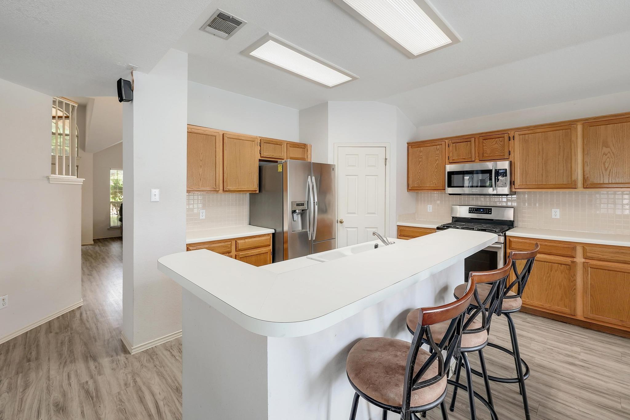 15433 Ozone Pl, Austin, TX 78728
