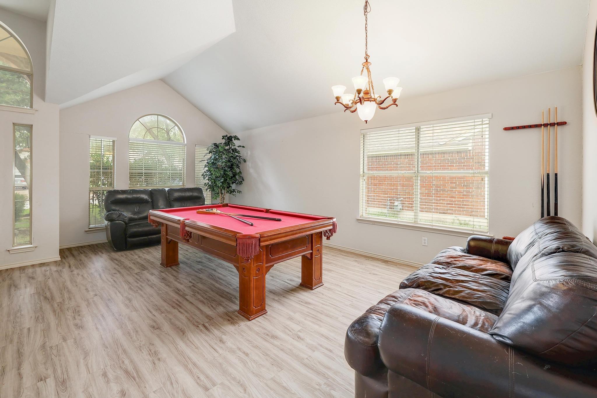15433 Ozone Pl, Austin, TX 78728