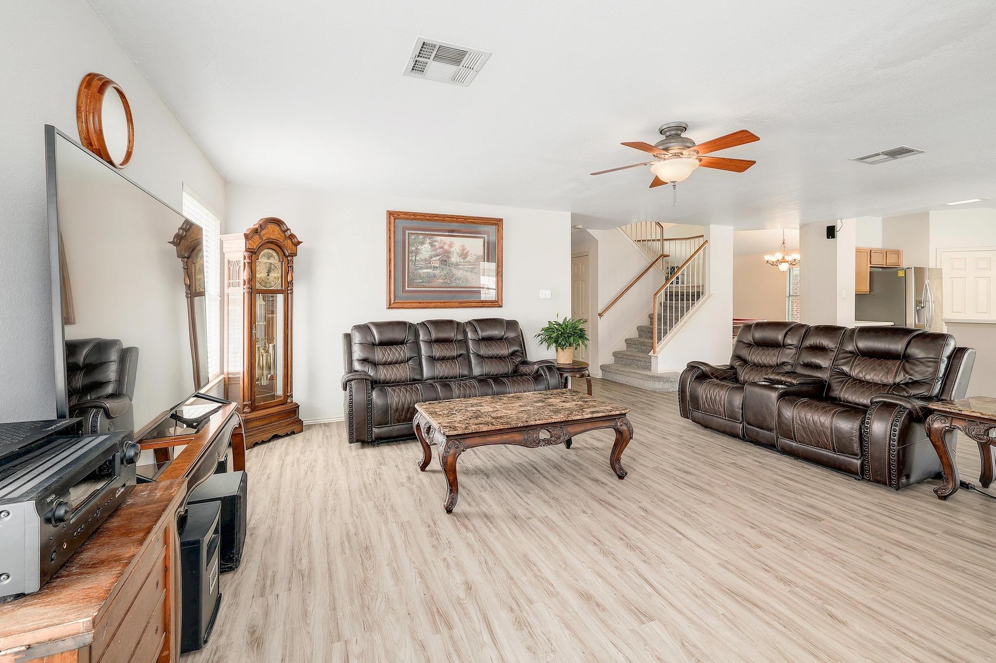 15433 Ozone Pl, Austin, TX 78728