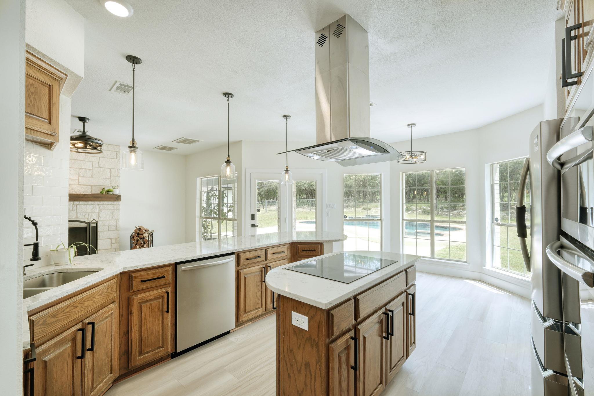 1525 County Road 262, Georgetown, TX 78633