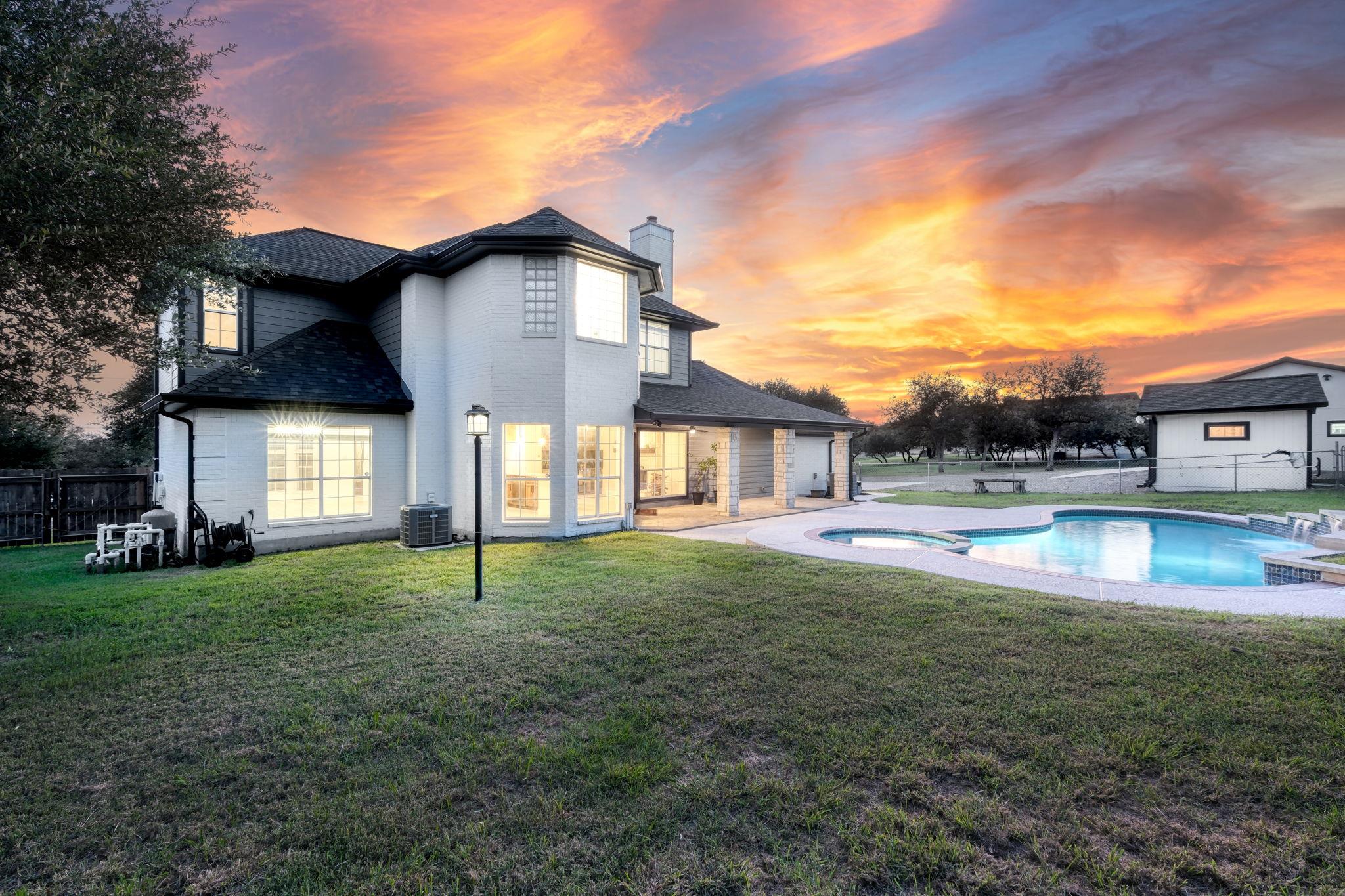 1525 County Road 262, Georgetown, TX 78633