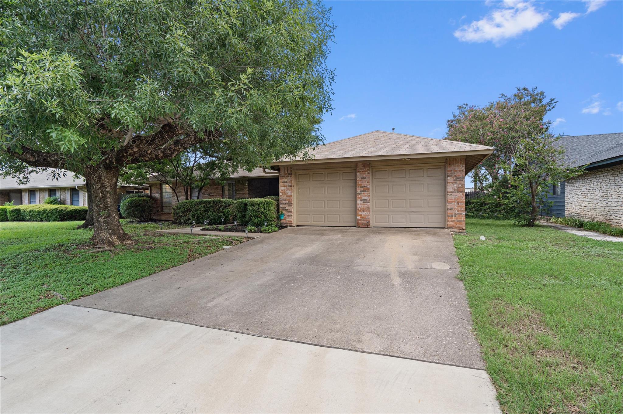 2714 Thrushwood Dr, Austin, TX 78757