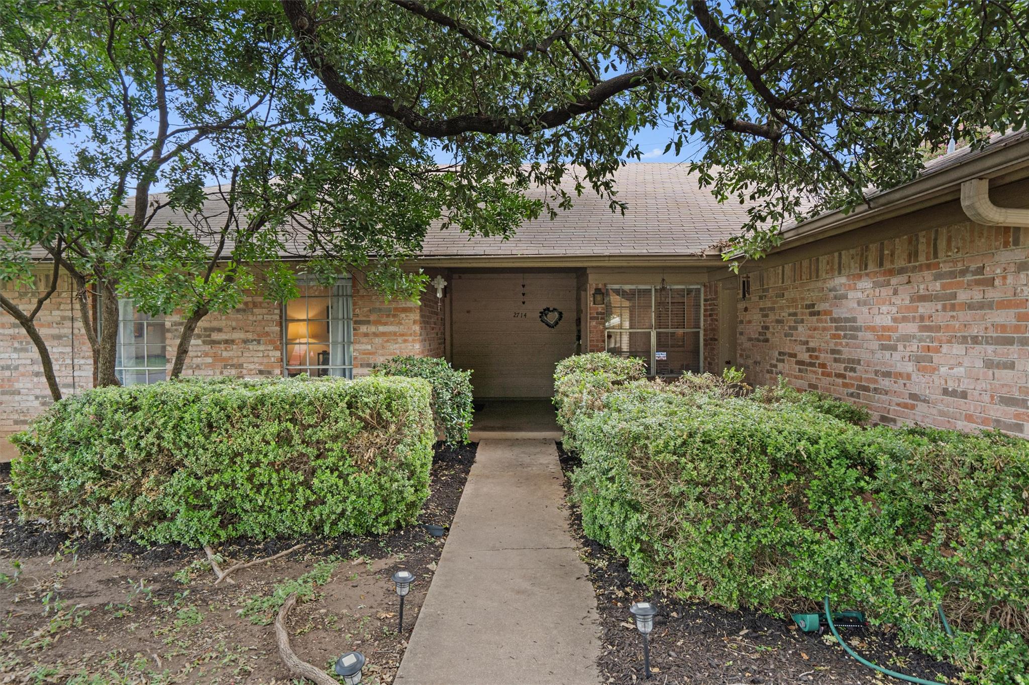 2714 Thrushwood Dr, Austin, TX 78757