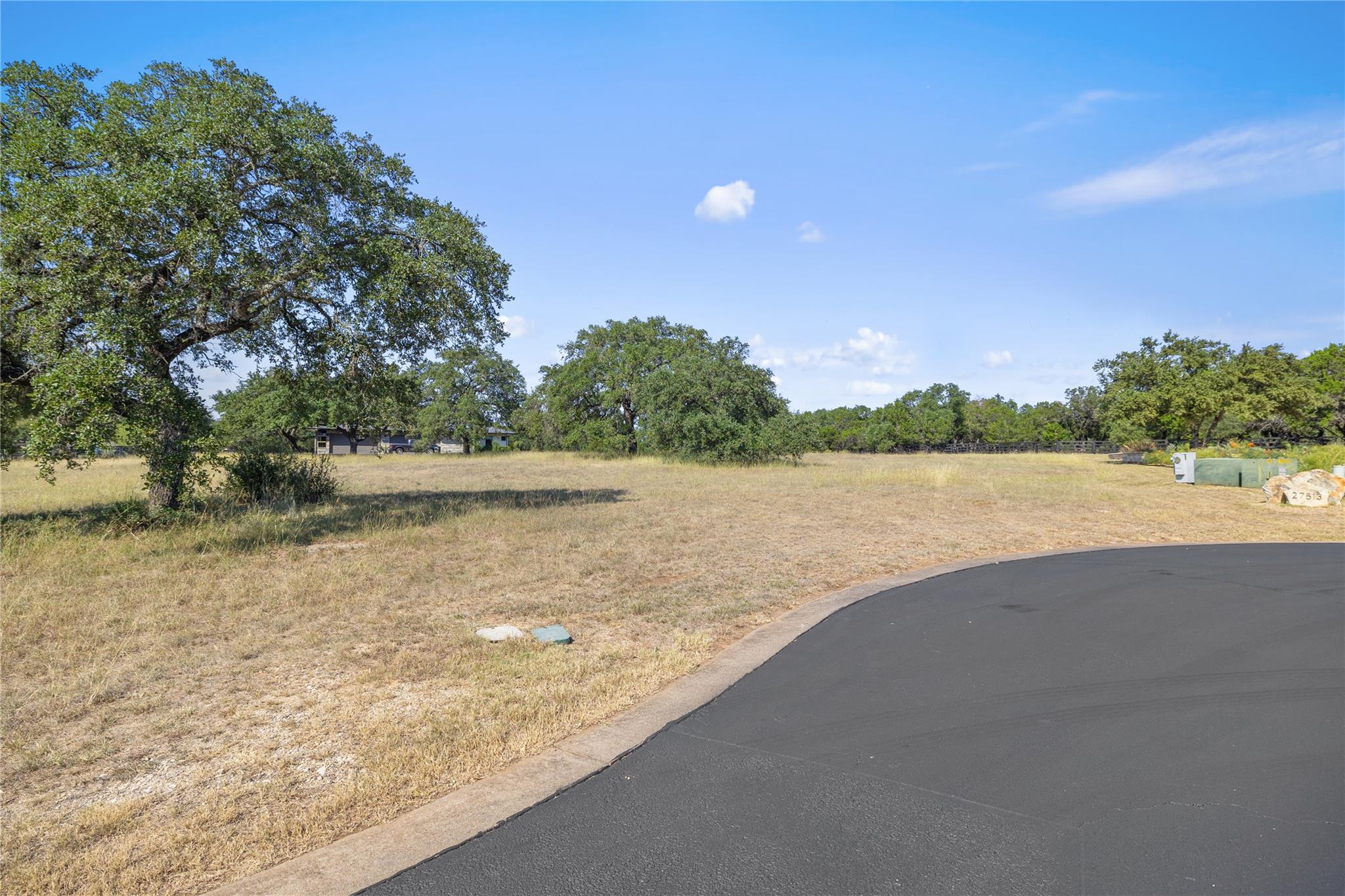 27509 Waterfall Hill Pkwy, Spicewood, TX 78669