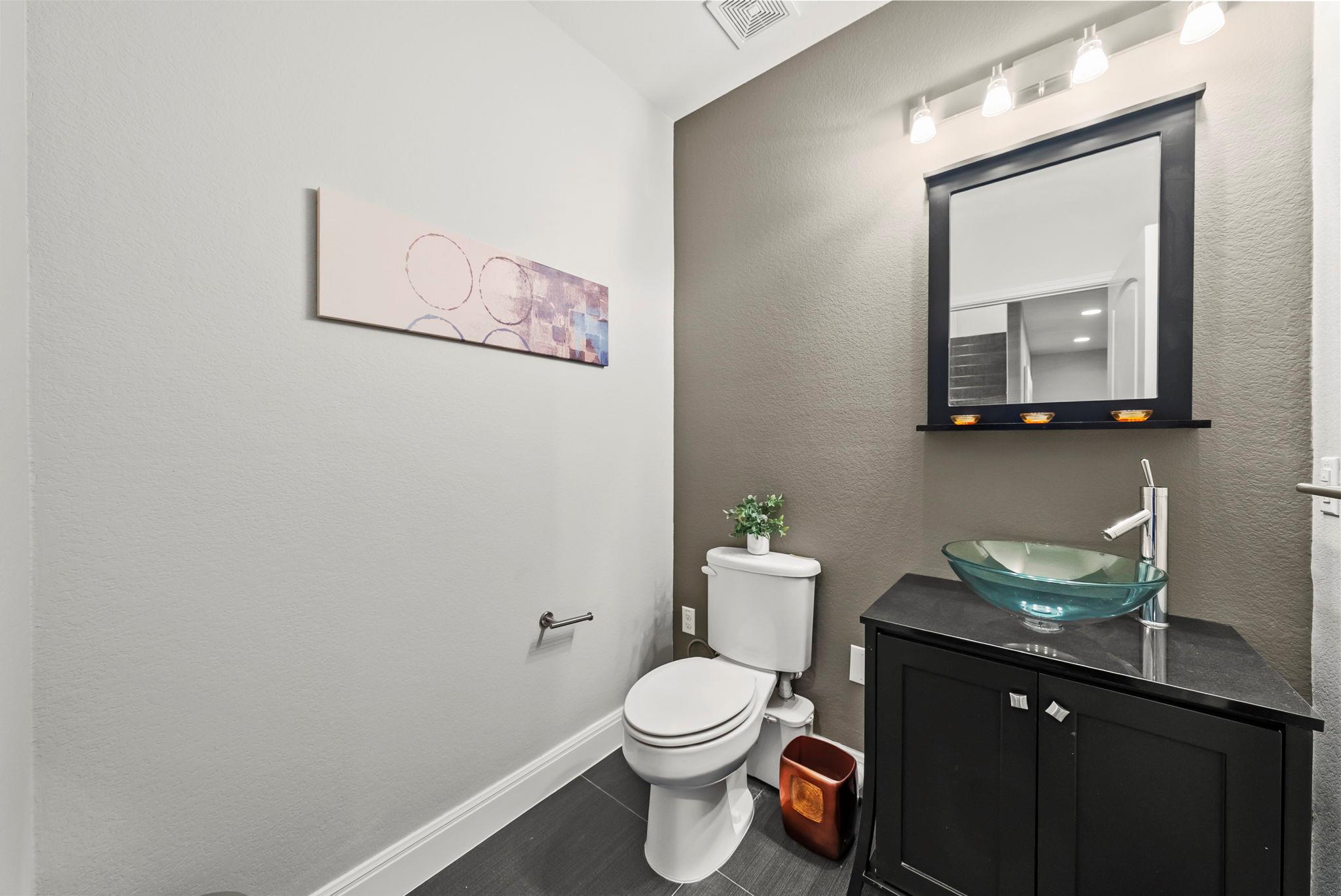 108 Whitley Dr, Austin, TX 78738