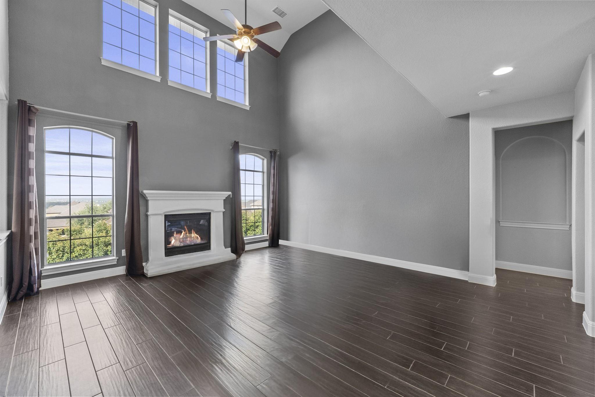 108 Whitley Dr, Austin, TX 78738