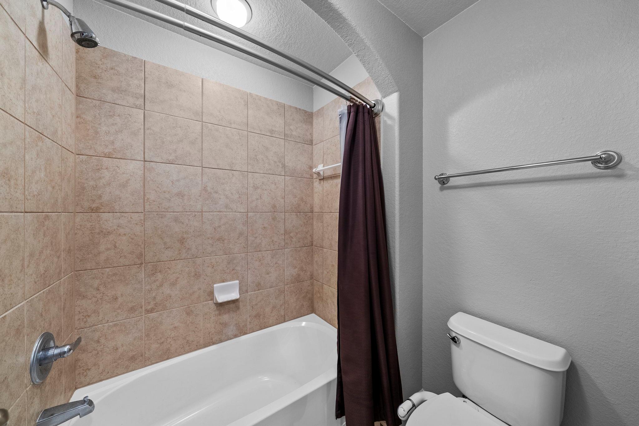 108 Whitley Dr, Austin, TX 78738