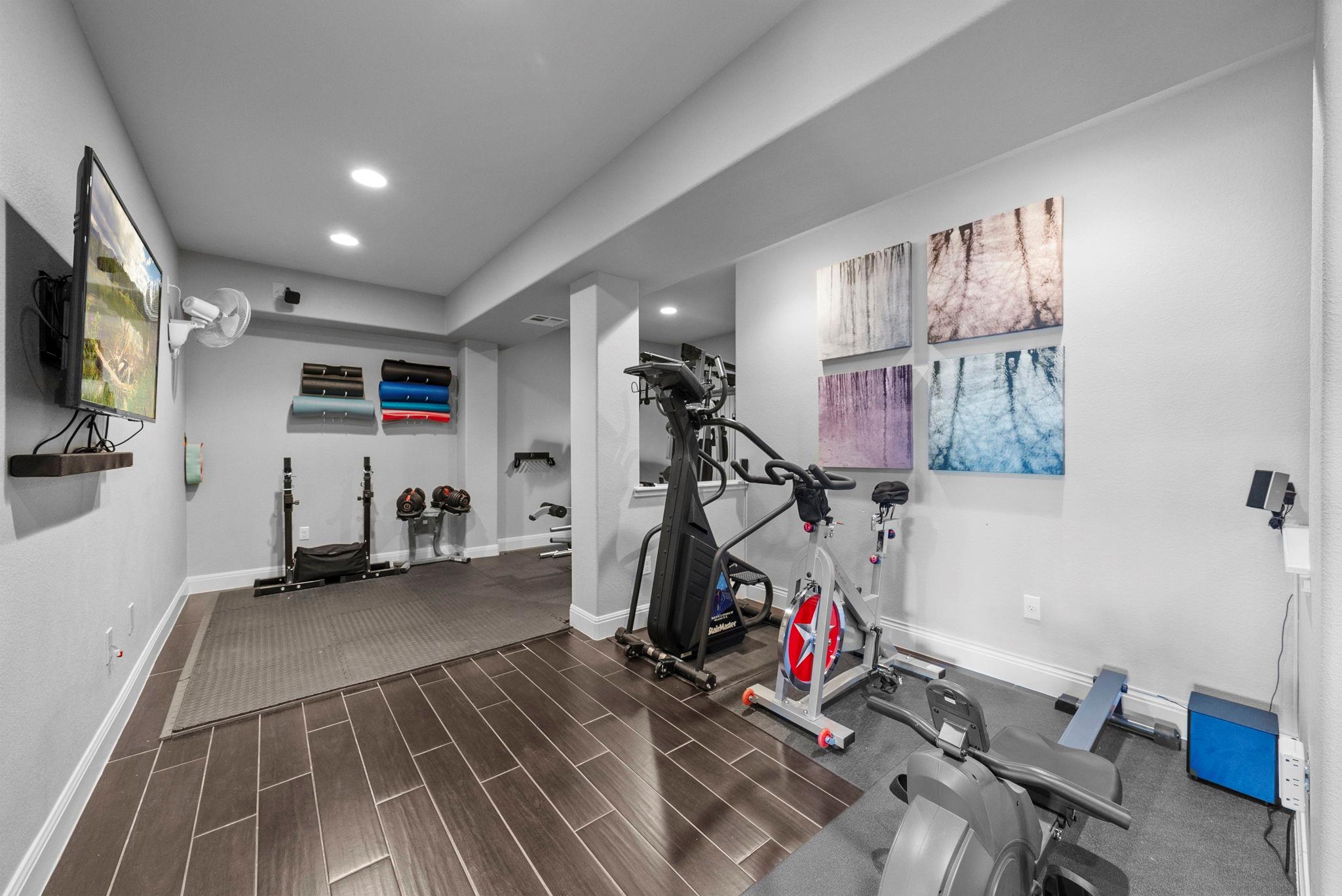 108 Whitley Dr, Austin, TX 78738