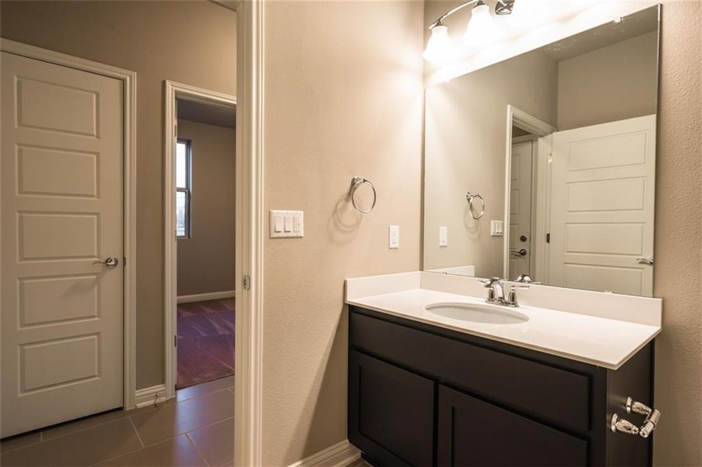 6814 E Riverside Dr # 44, Austin, TX 78741