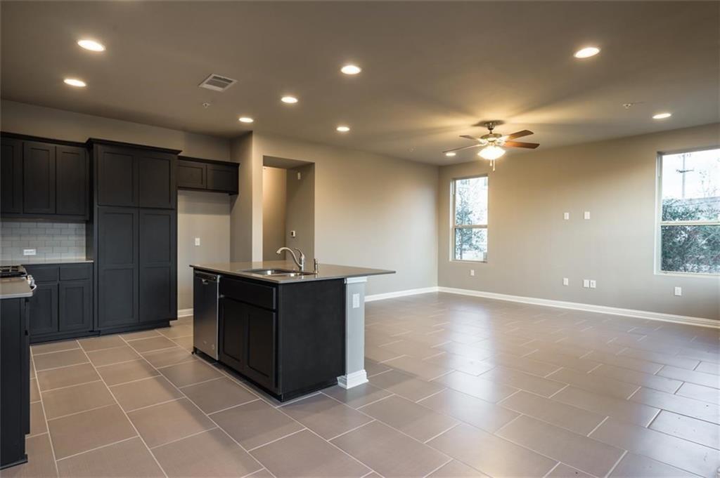 6814 E Riverside Dr # 44, Austin, TX 78741