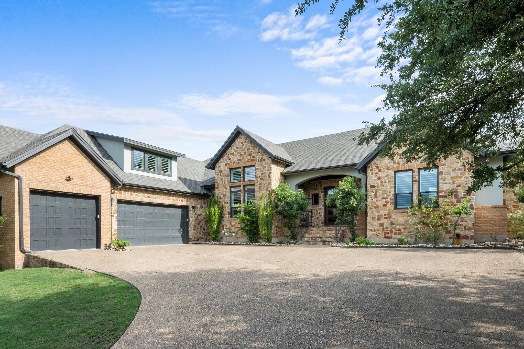 279 Rugged Earth Dr, Austin, TX 78737