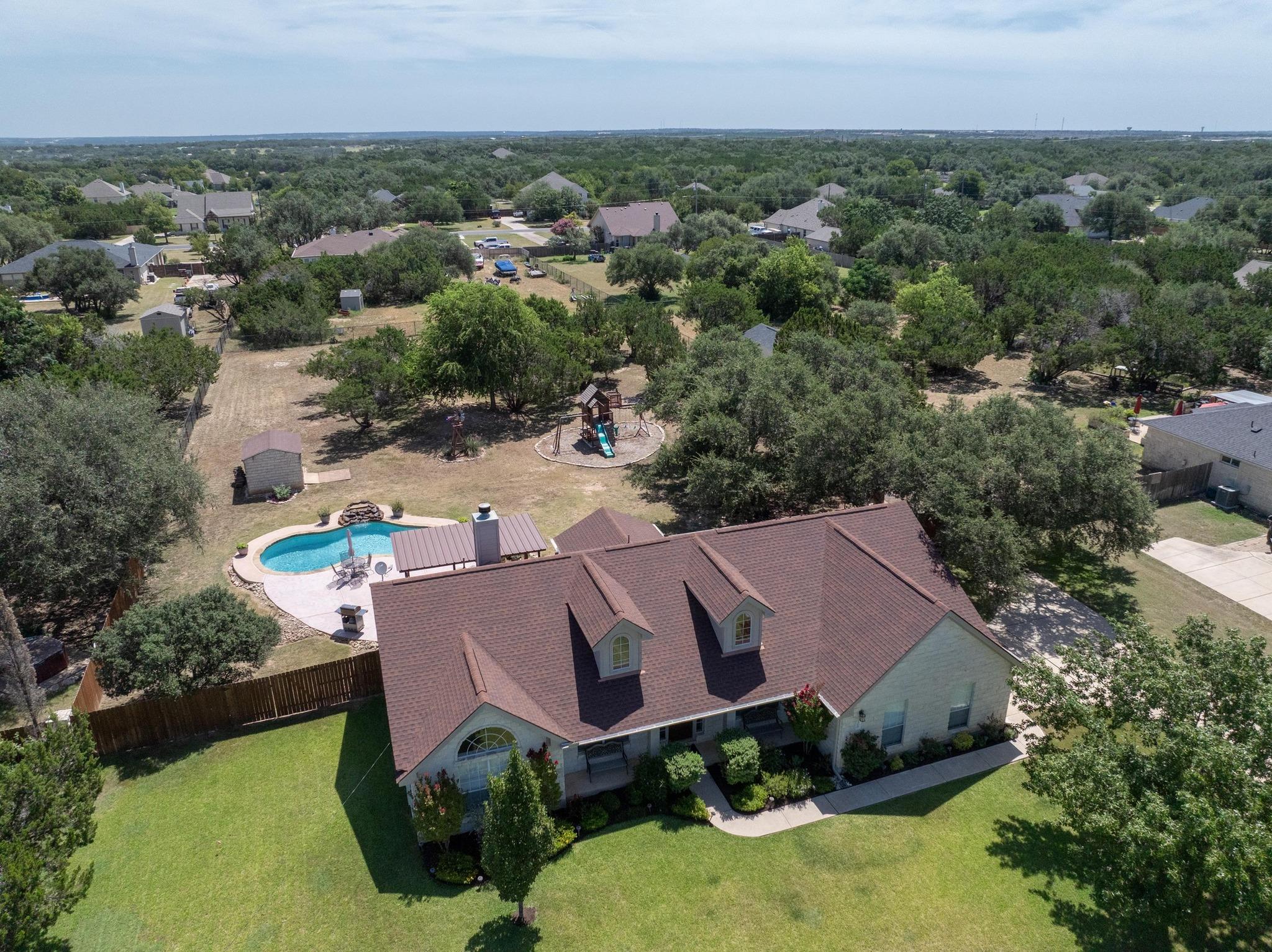 308 Bronco Blvd, Liberty Hill, TX 78642