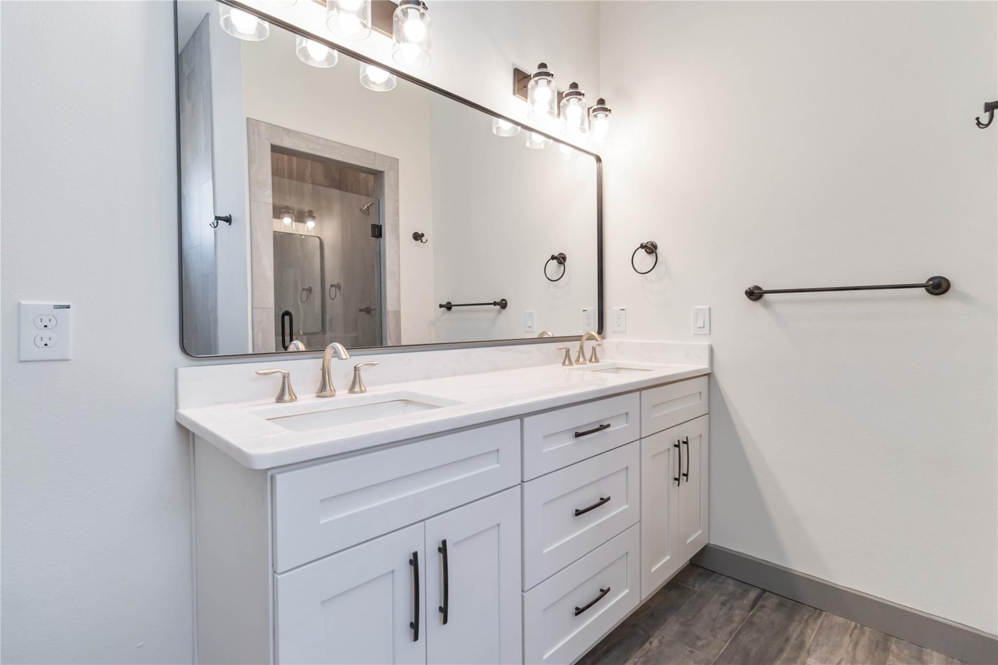 18 Summertime Cir, Wimberley, TX 78676