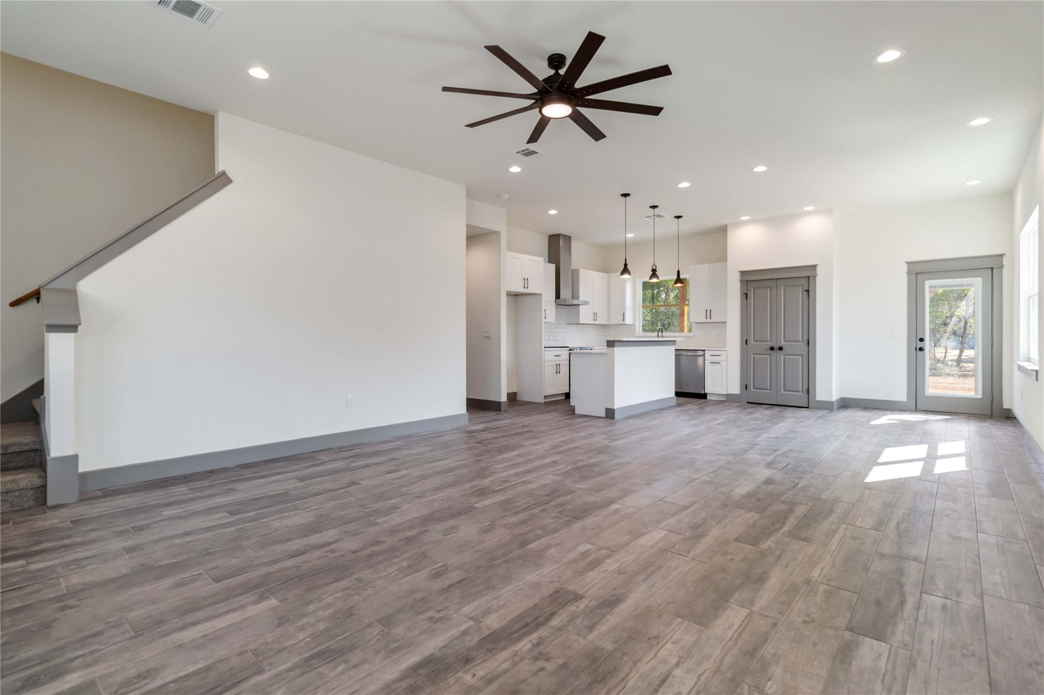 18 Summertime Cir, Wimberley, TX 78676