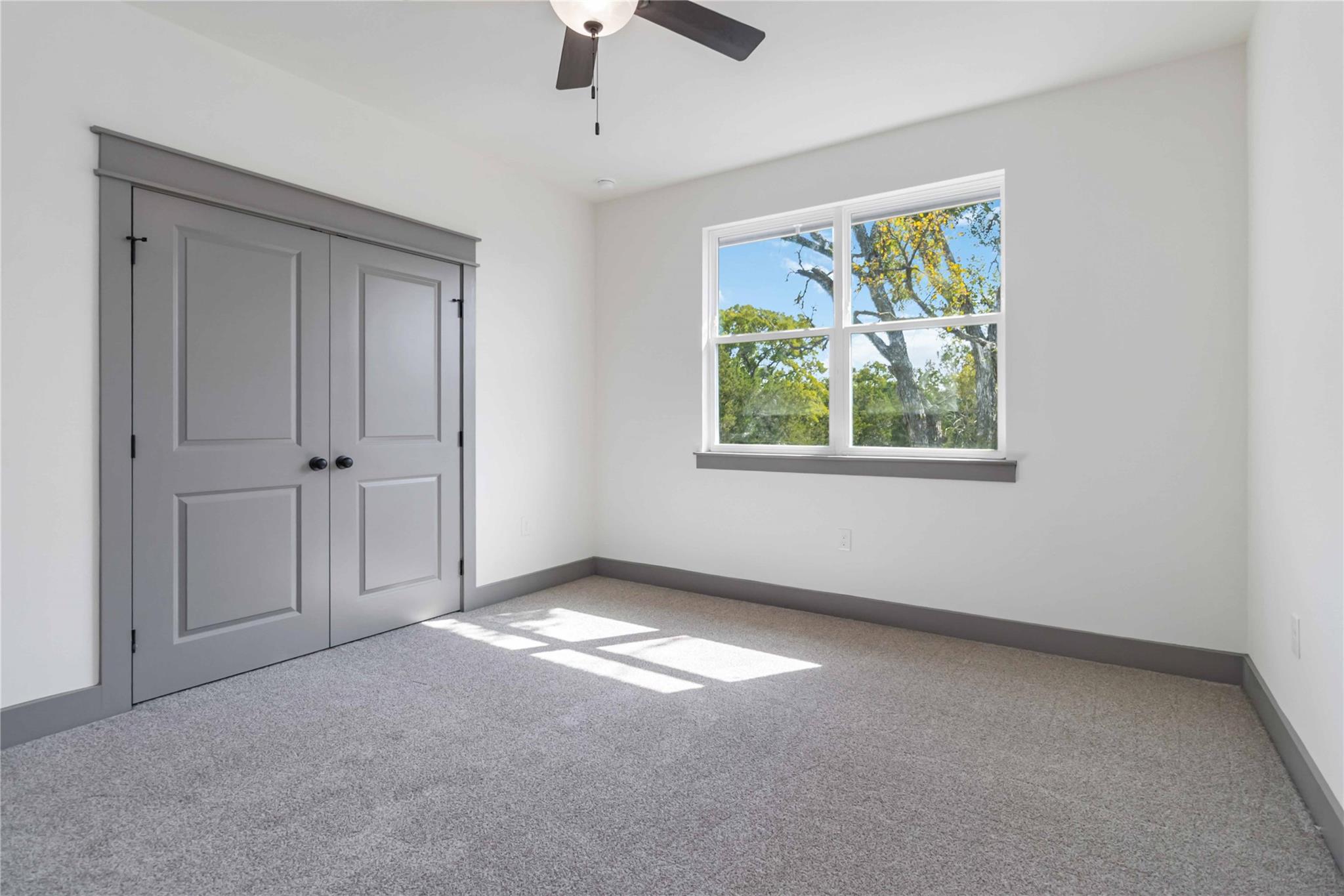 18 Summertime Cir, Wimberley, TX 78676