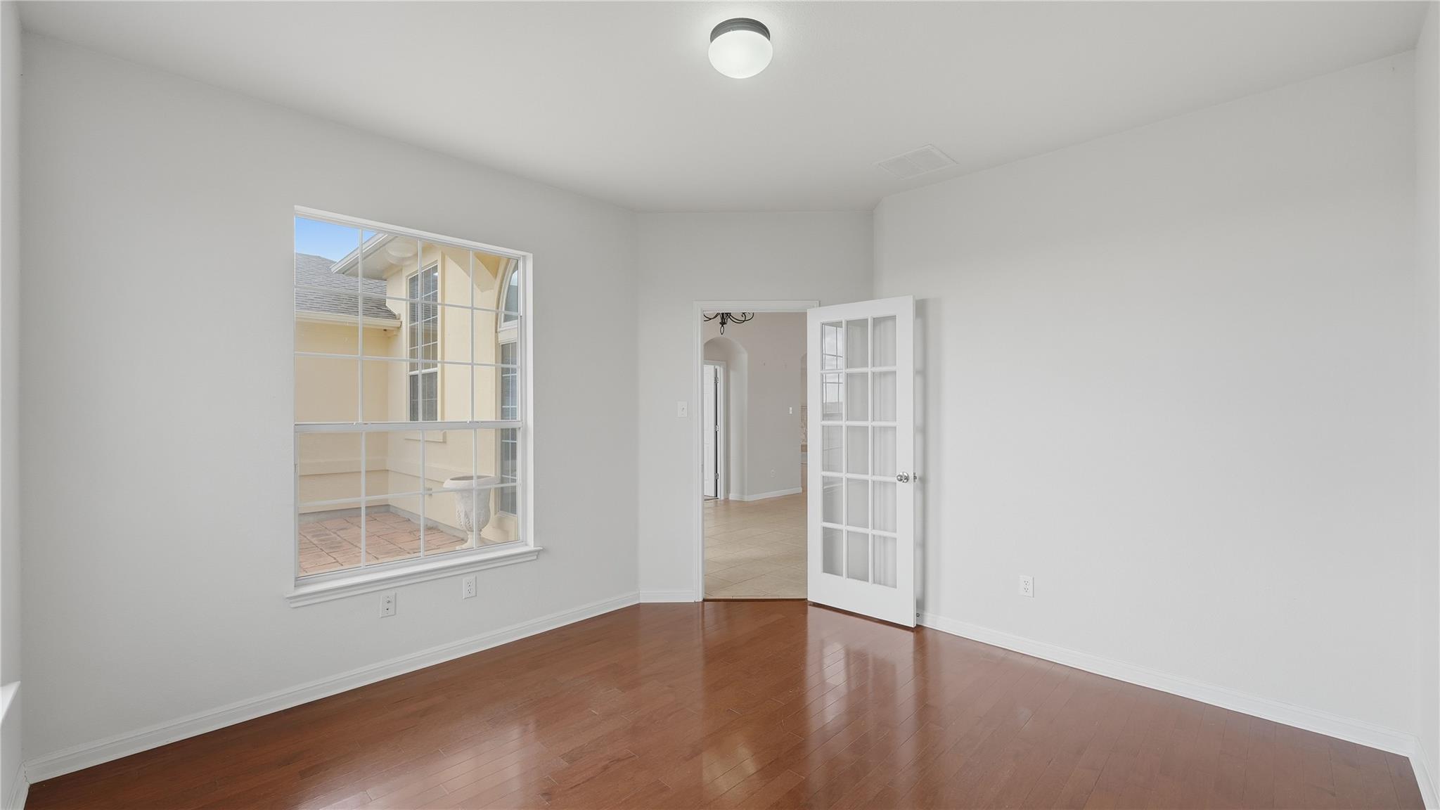 15620 Harry Lind Rd, Elgin, TX 78621