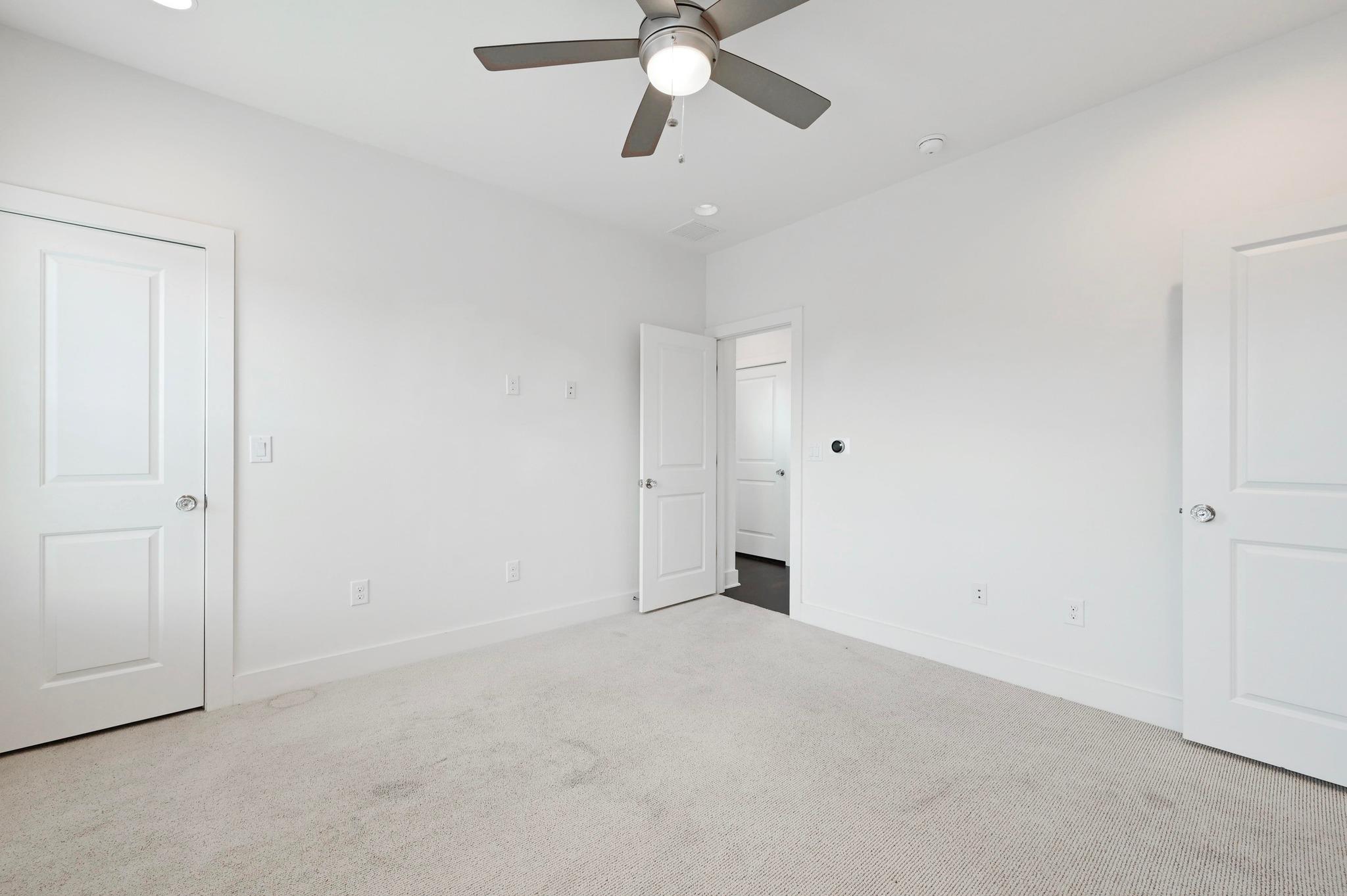 1000 Muse Ln, Austin, TX 78702