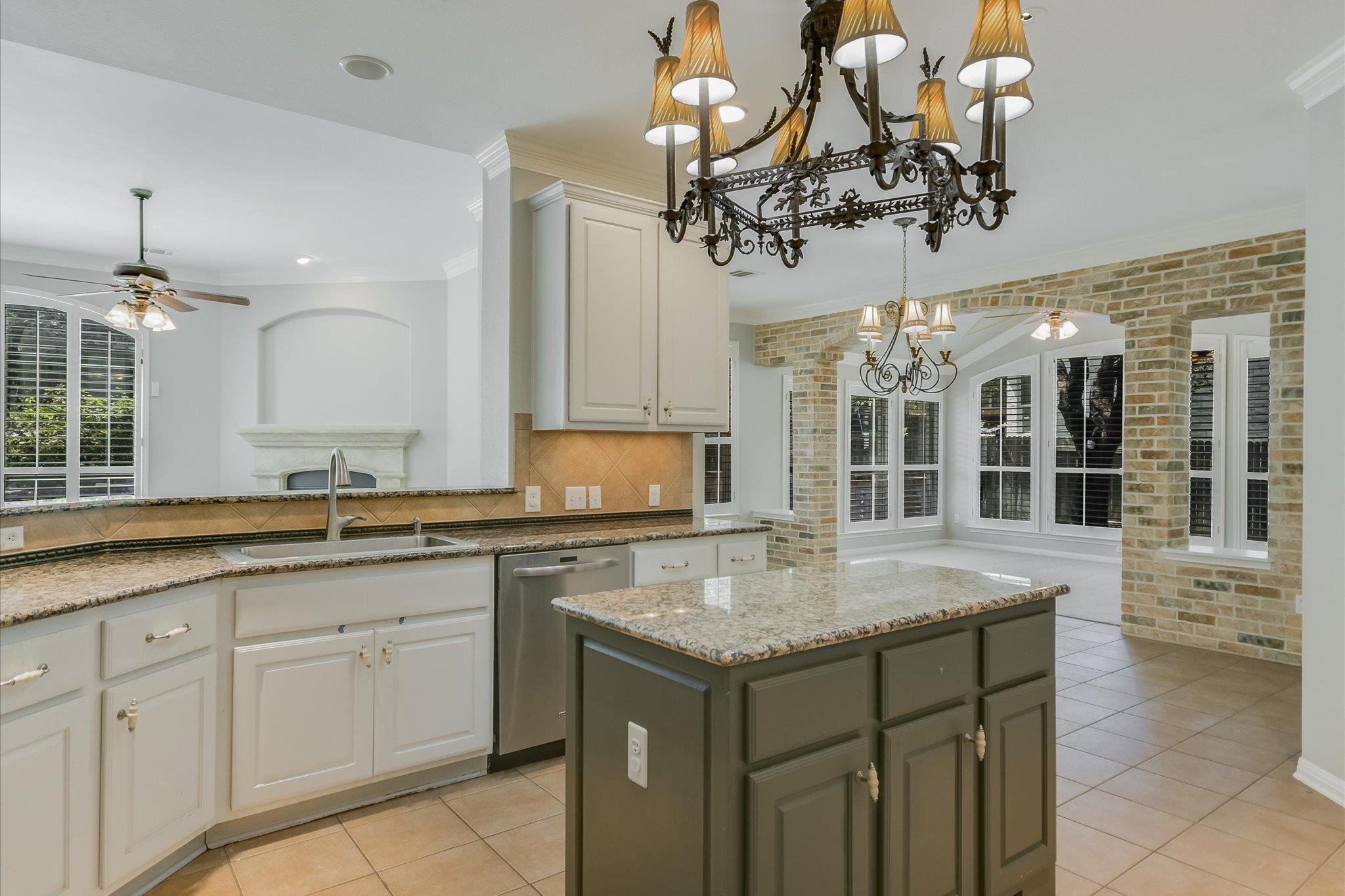 2501 Rio Mesa Dr, Austin, TX 78732