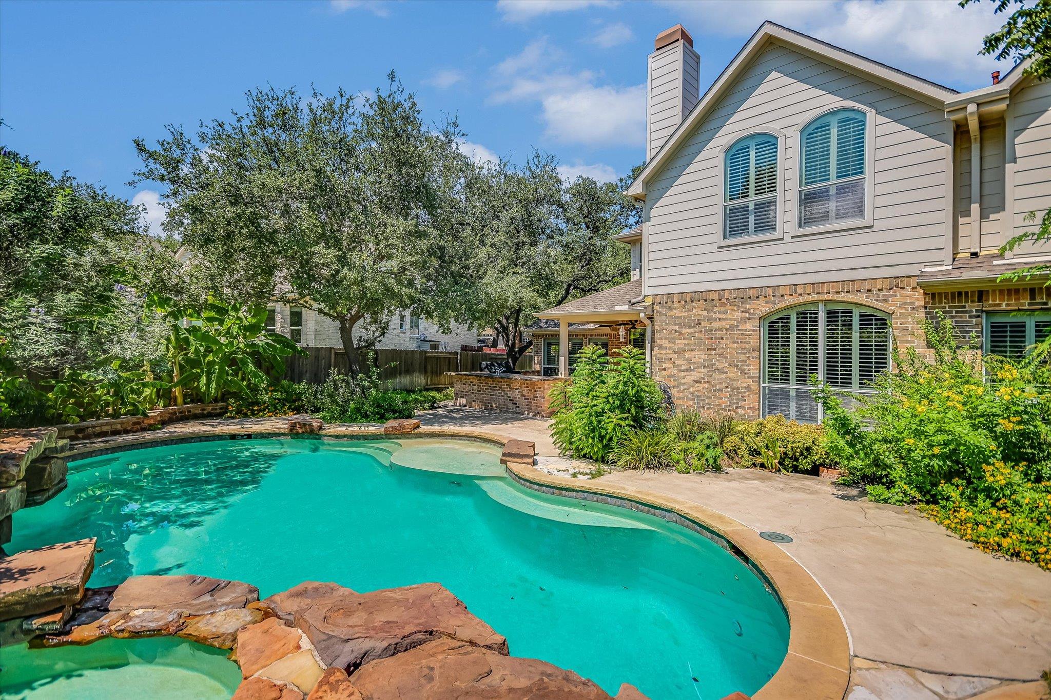 2501 Rio Mesa Dr, Austin, TX 78732