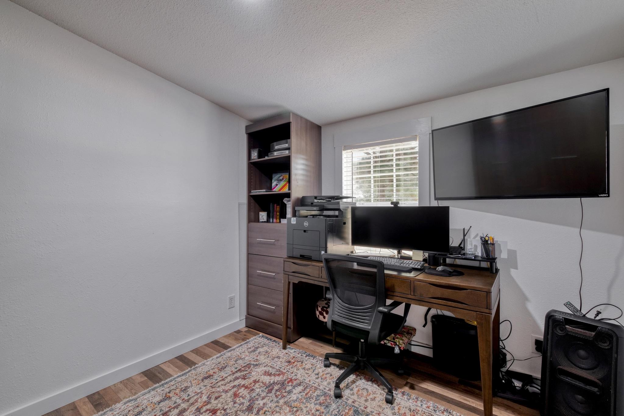 1922 E SH 21, Paige, TX 78659