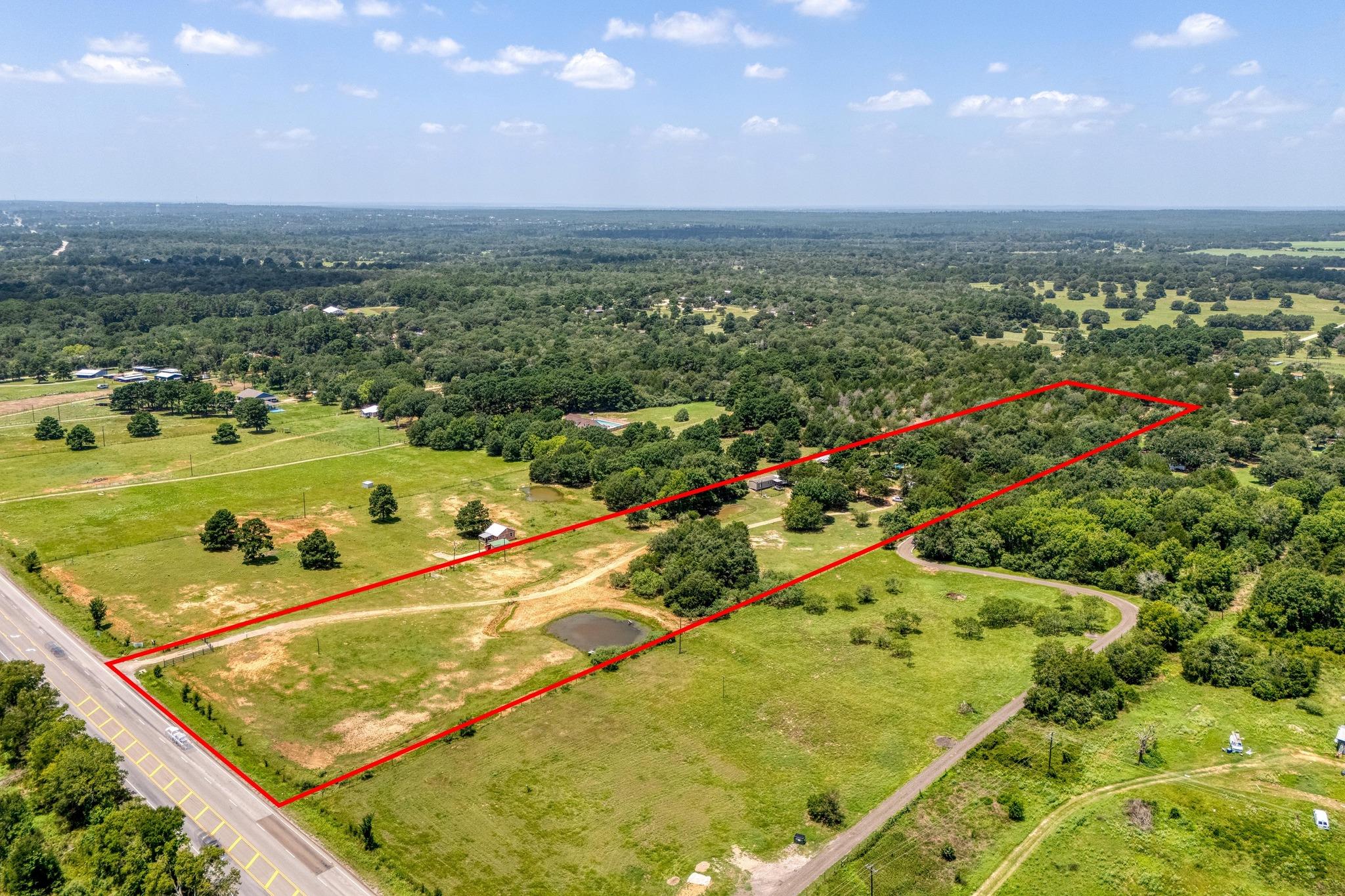 1922 E SH 21, Paige, TX 78659