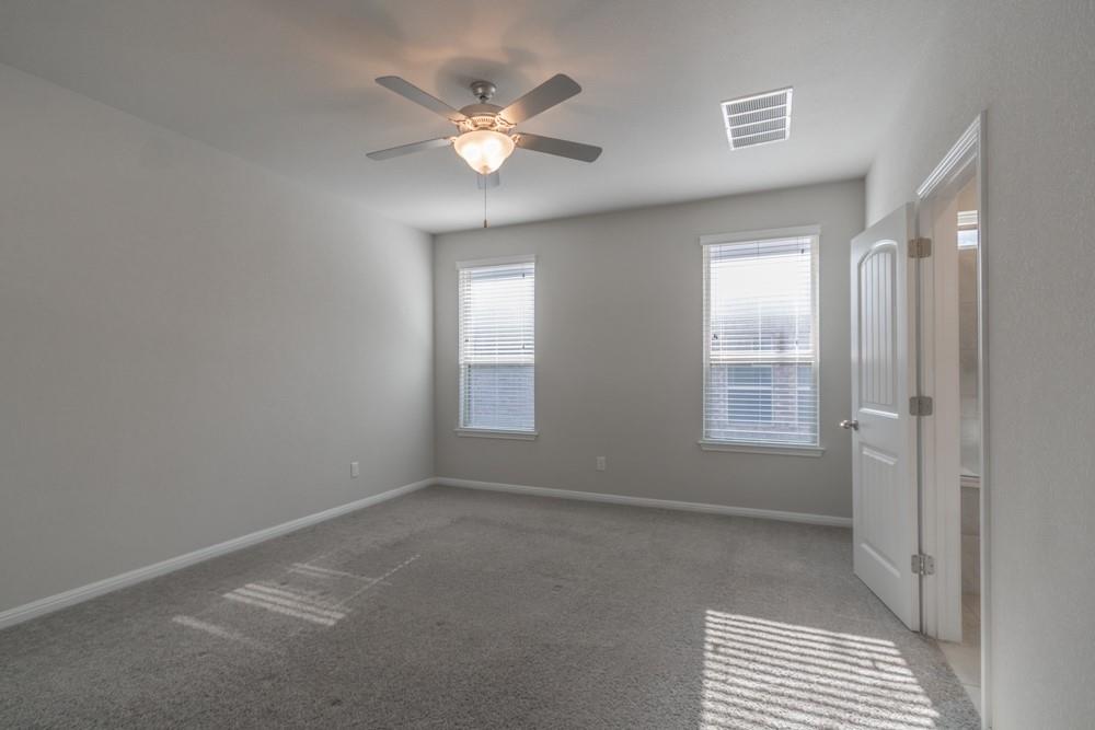 2033 Hat Bender Loop, Round Rock, TX 78664