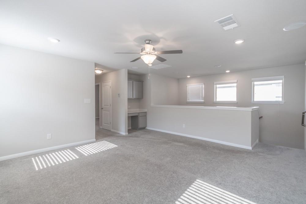 2033 Hat Bender Loop, Round Rock, TX 78664