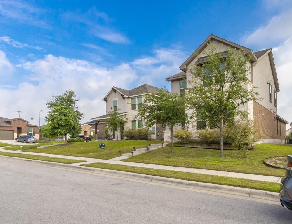 2033 Hat Bender Loop, Round Rock, TX 78664