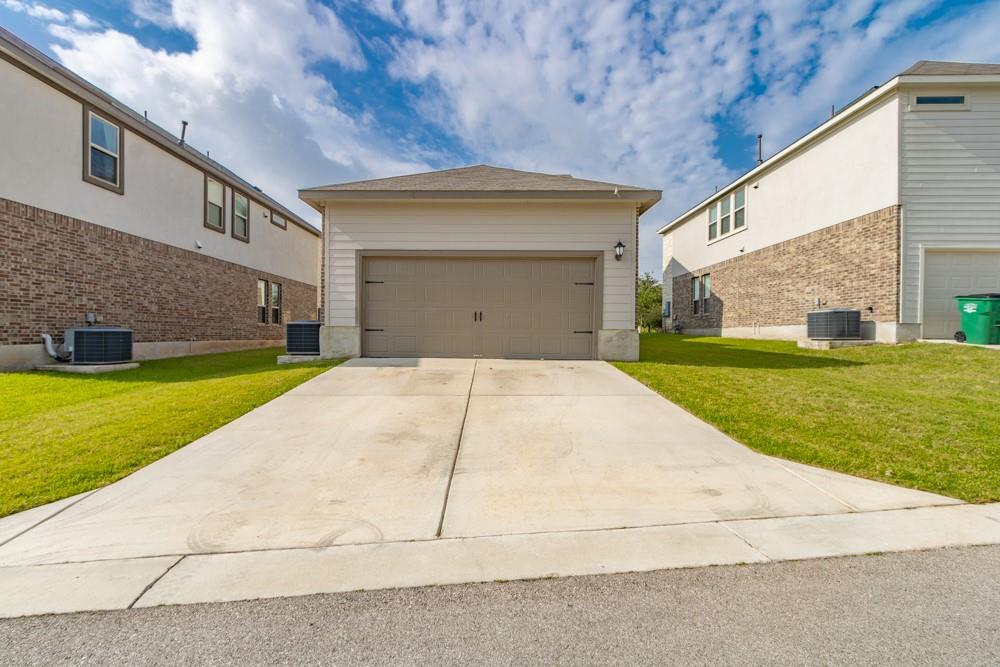2033 Hat Bender Loop, Round Rock, TX 78664
