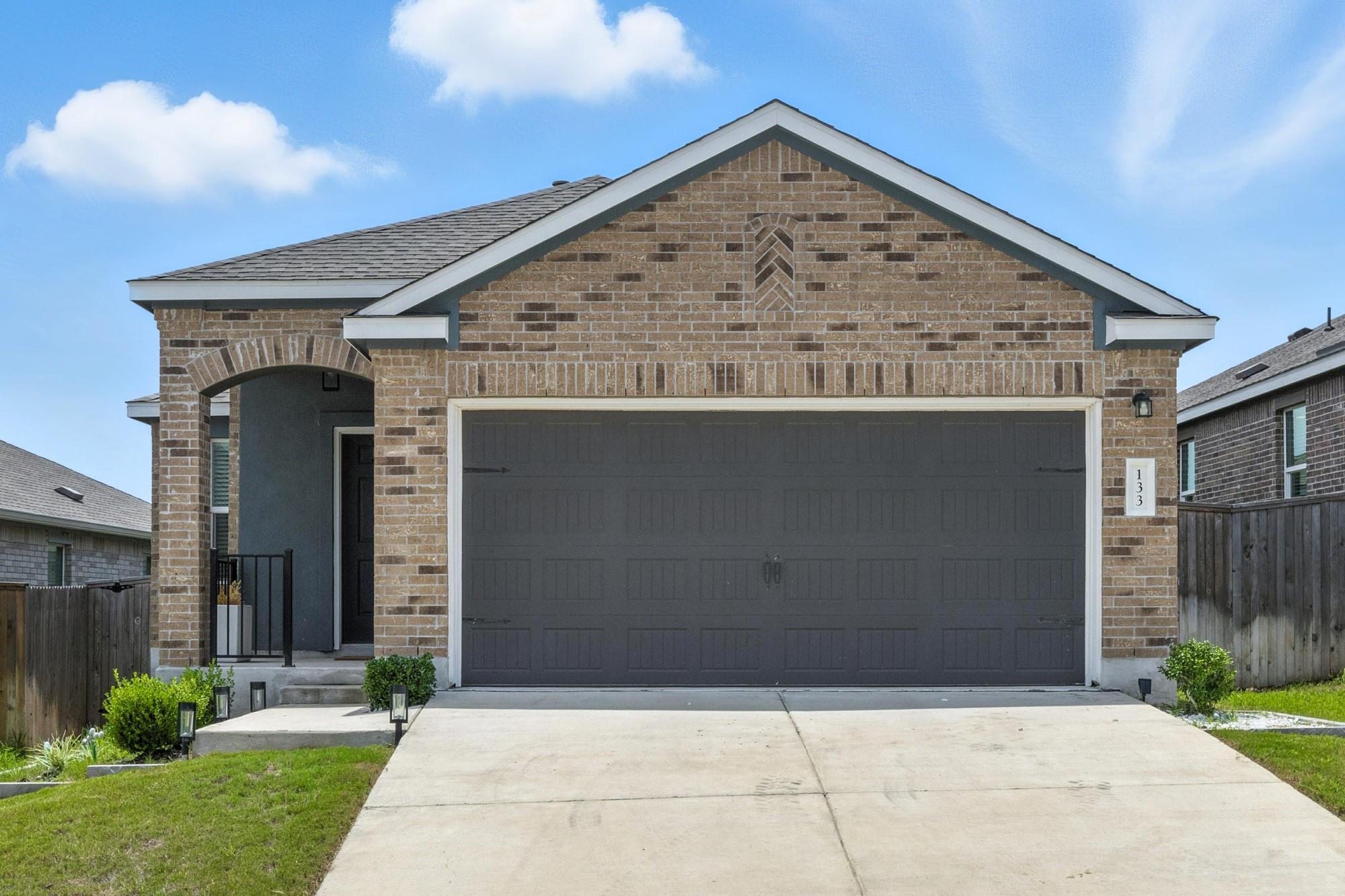 133 Brushy Creek Dr, Bastrop, TX 78602