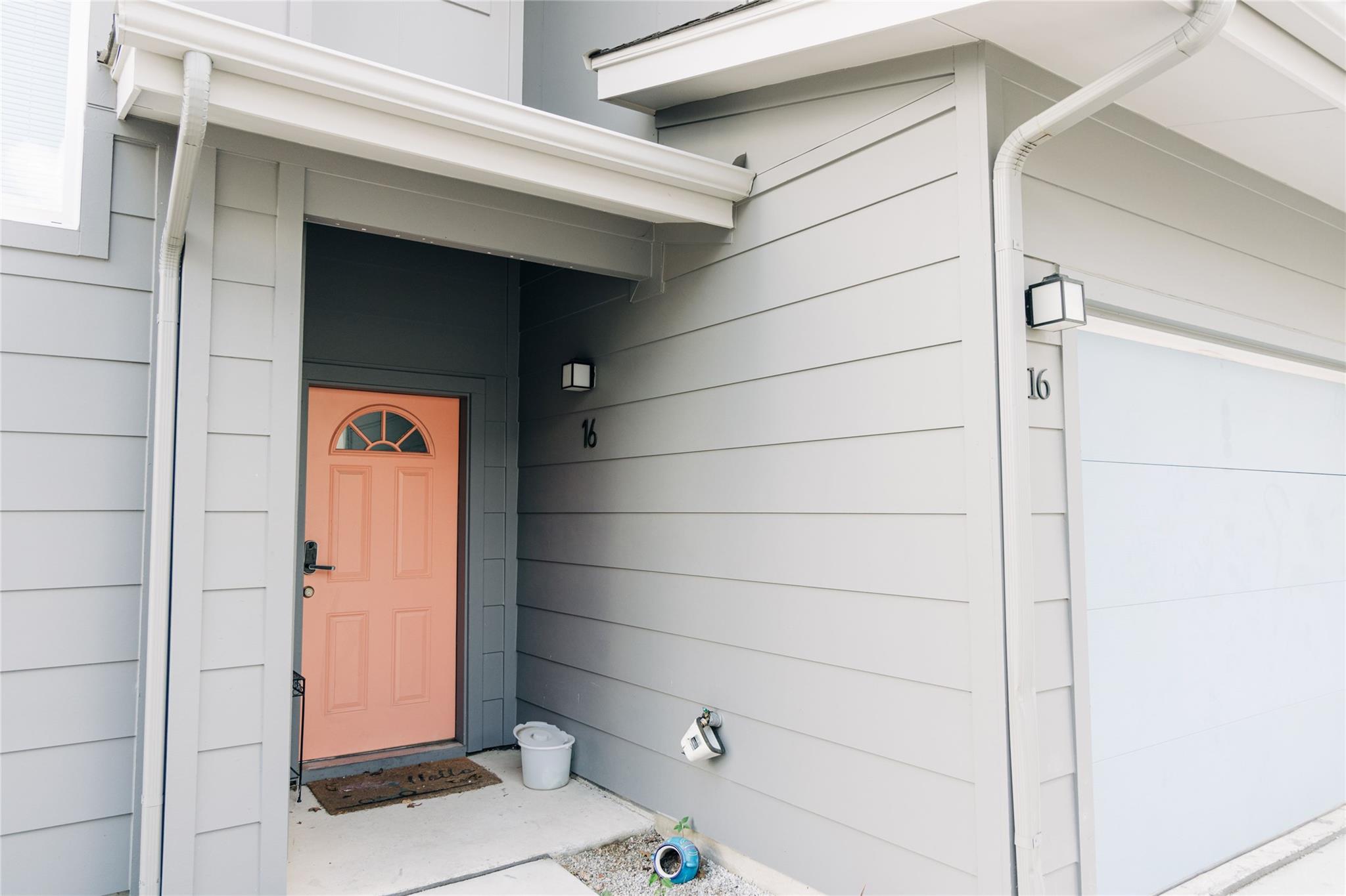 12500 Lamppost Ln # 16, Austin, TX 78727