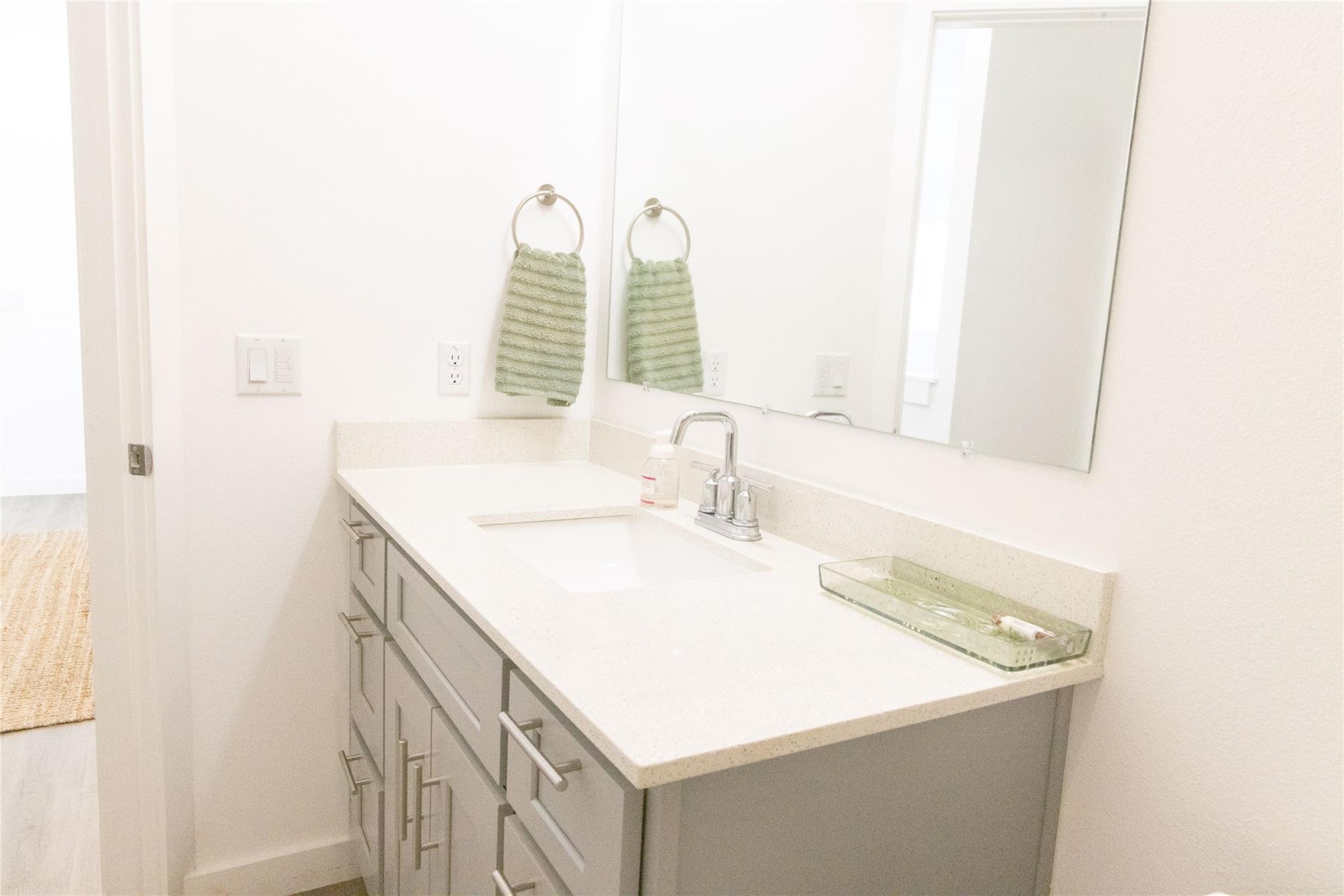 12500 Lamppost Ln # 16, Austin, TX 78727