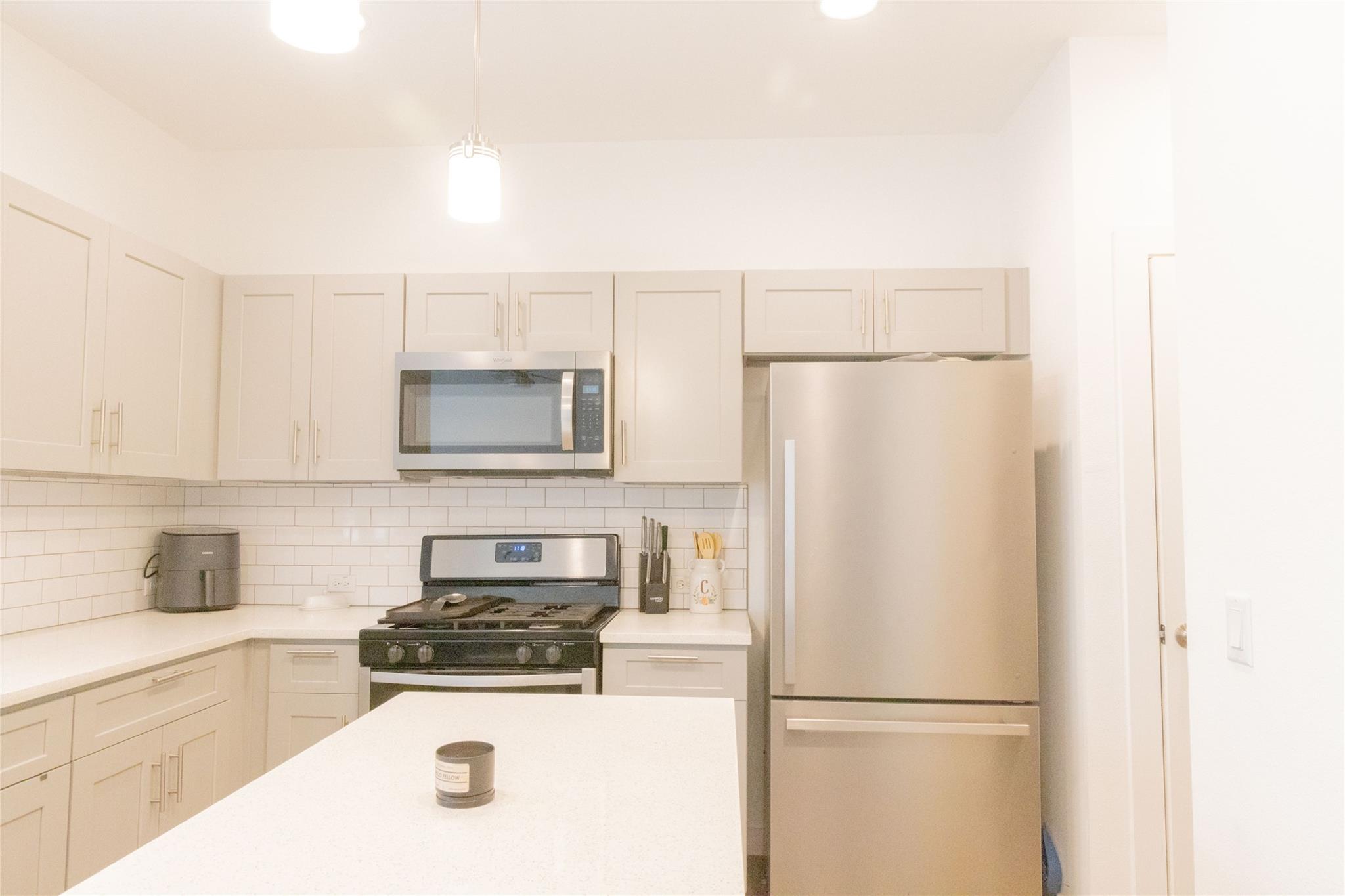 12500 Lamppost Ln # 16, Austin, TX 78727