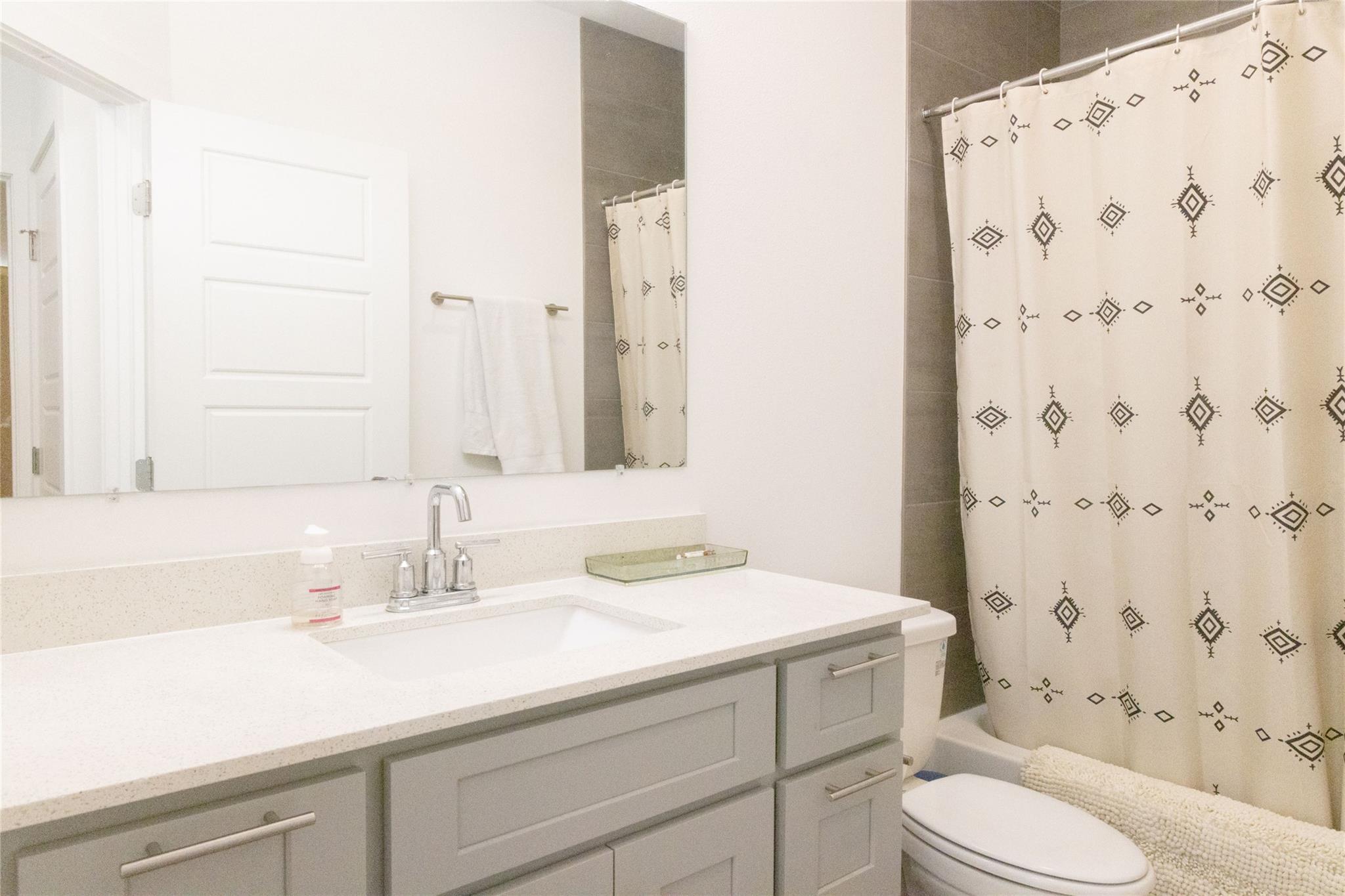 12500 Lamppost Ln # 16, Austin, TX 78727