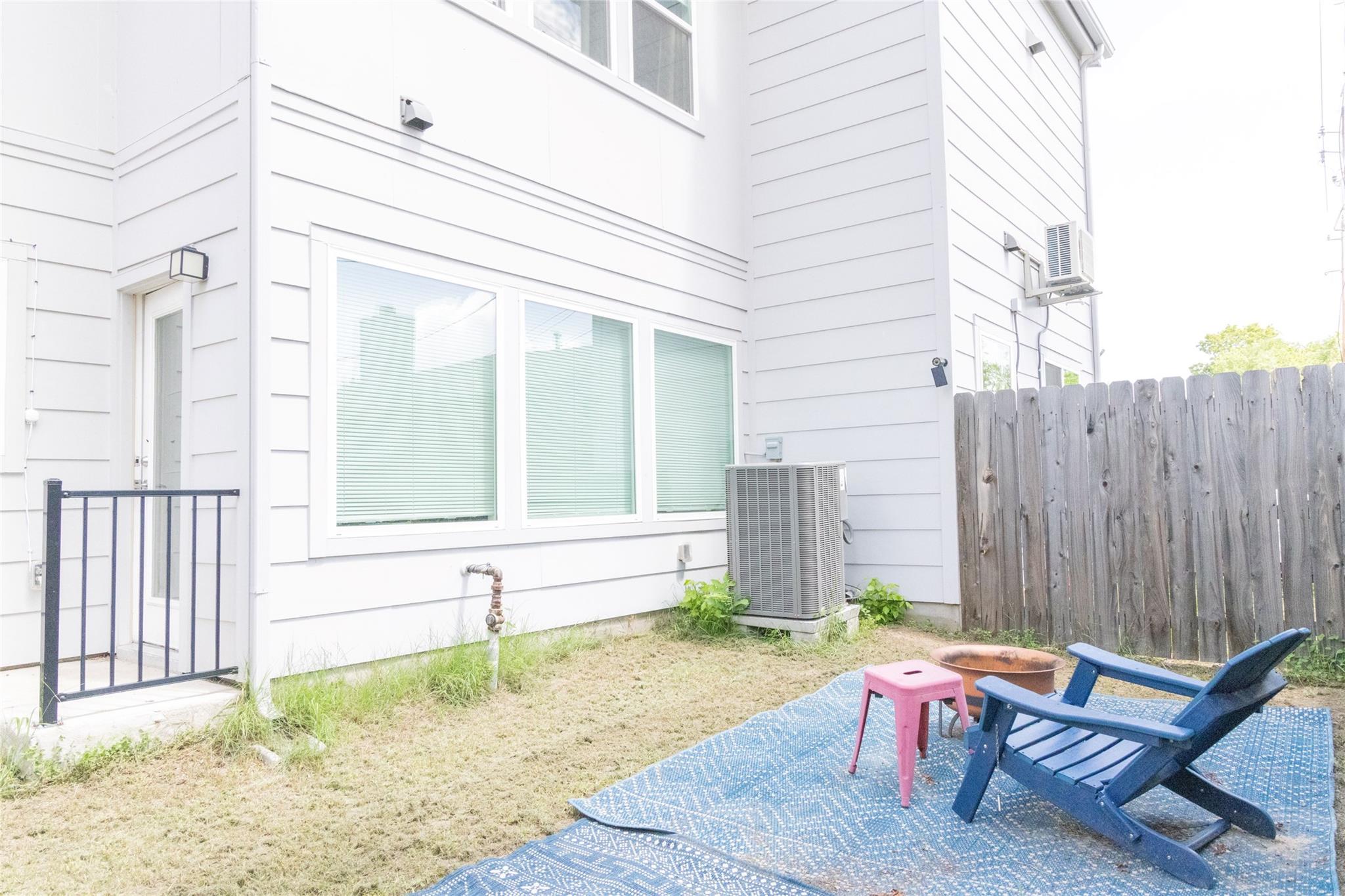 12500 Lamppost Ln # 16, Austin, TX 78727