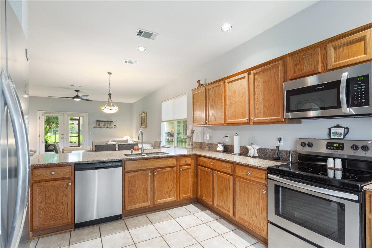 101 Lubbock Dr, Georgetown, TX 78633