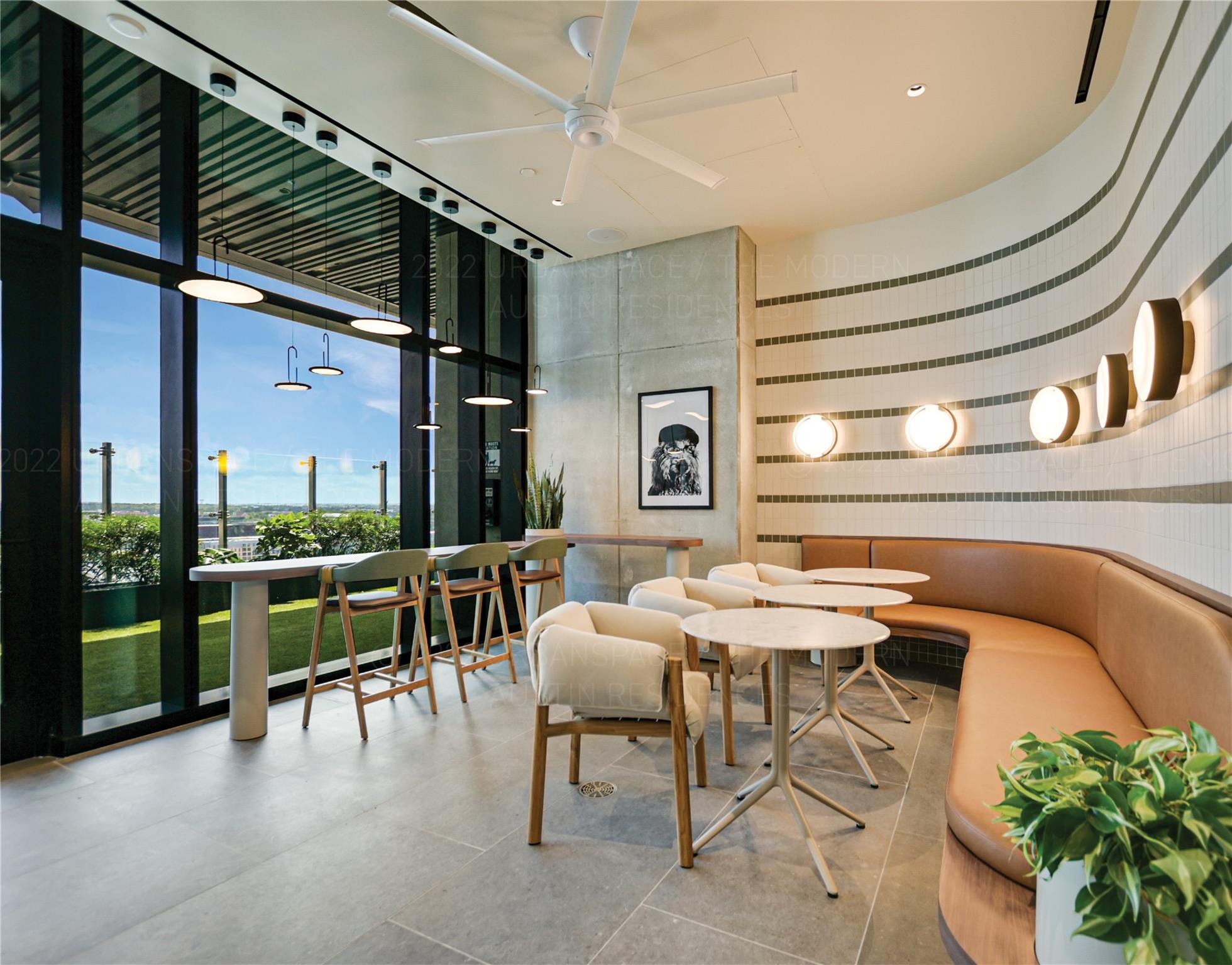 610 Davis St # 3305, Austin, TX 78701