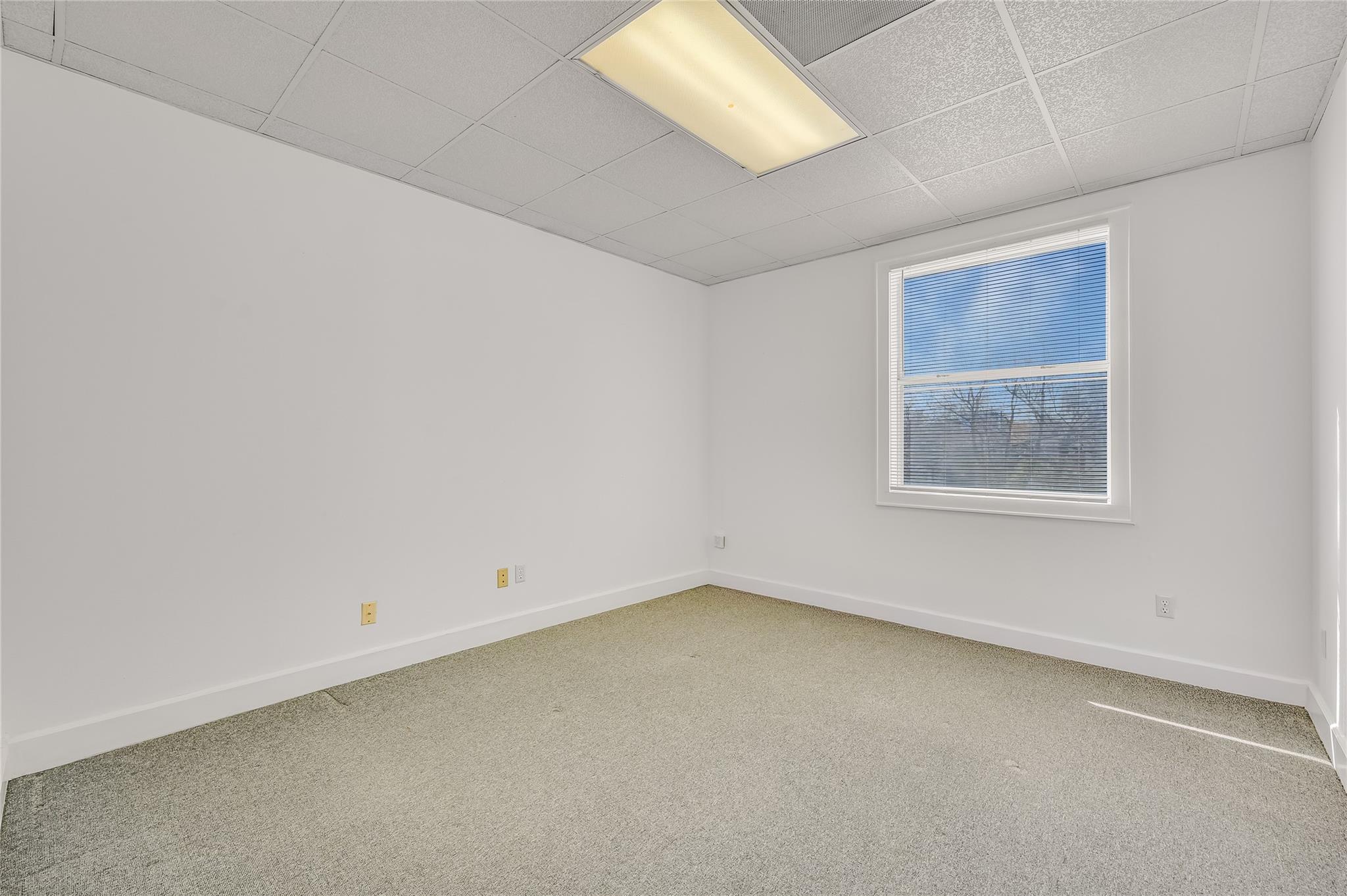 608 W Oltorf St # B, Austin, TX 78704