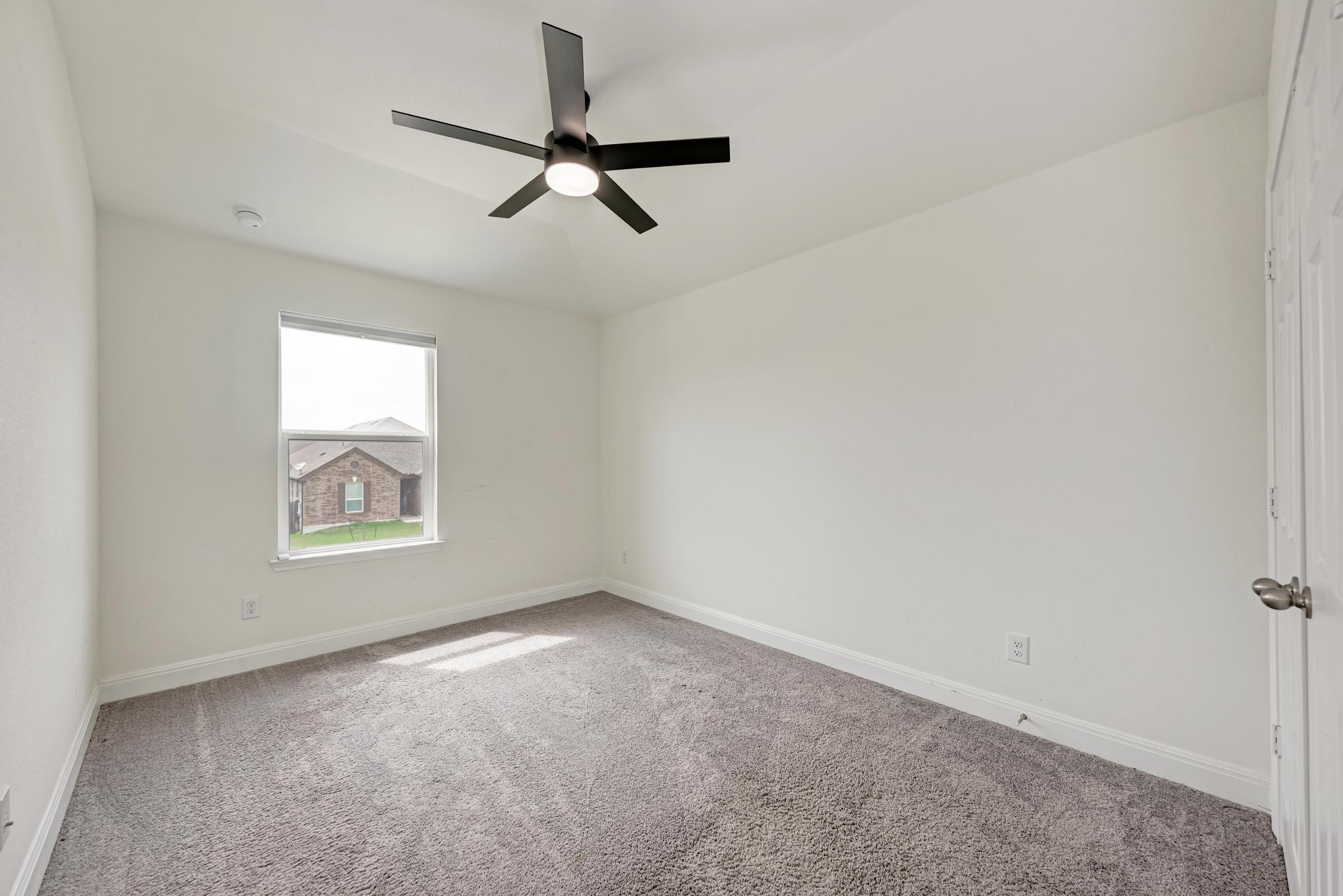 13613 James Garfield, Manor, TX 78653